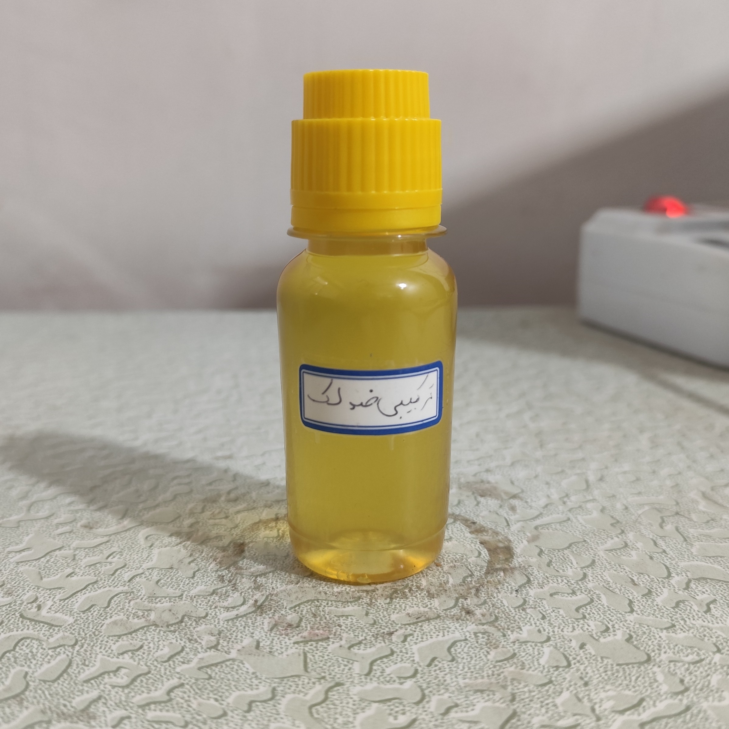 روغن ترکیبی ضد لک و روشن کننده پوست ضدلک آکنه 60 میلی سی سی زداویلز