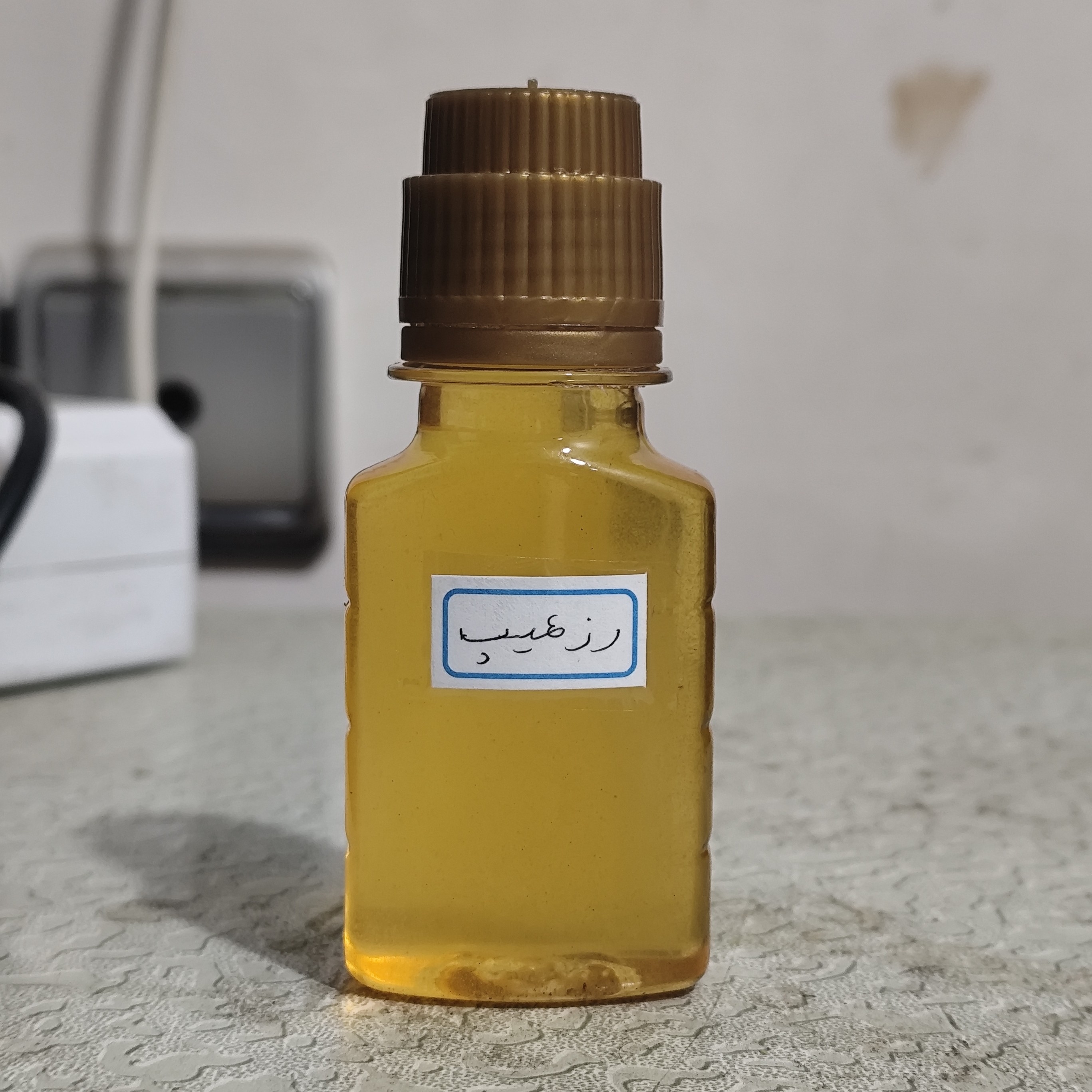 روغن رزهیپ بنماری زداویلز 60 میلی (ضد لک جای جوش مرطوب کننده آبرسان روشن کننده ضدجوش) میوه نسترن