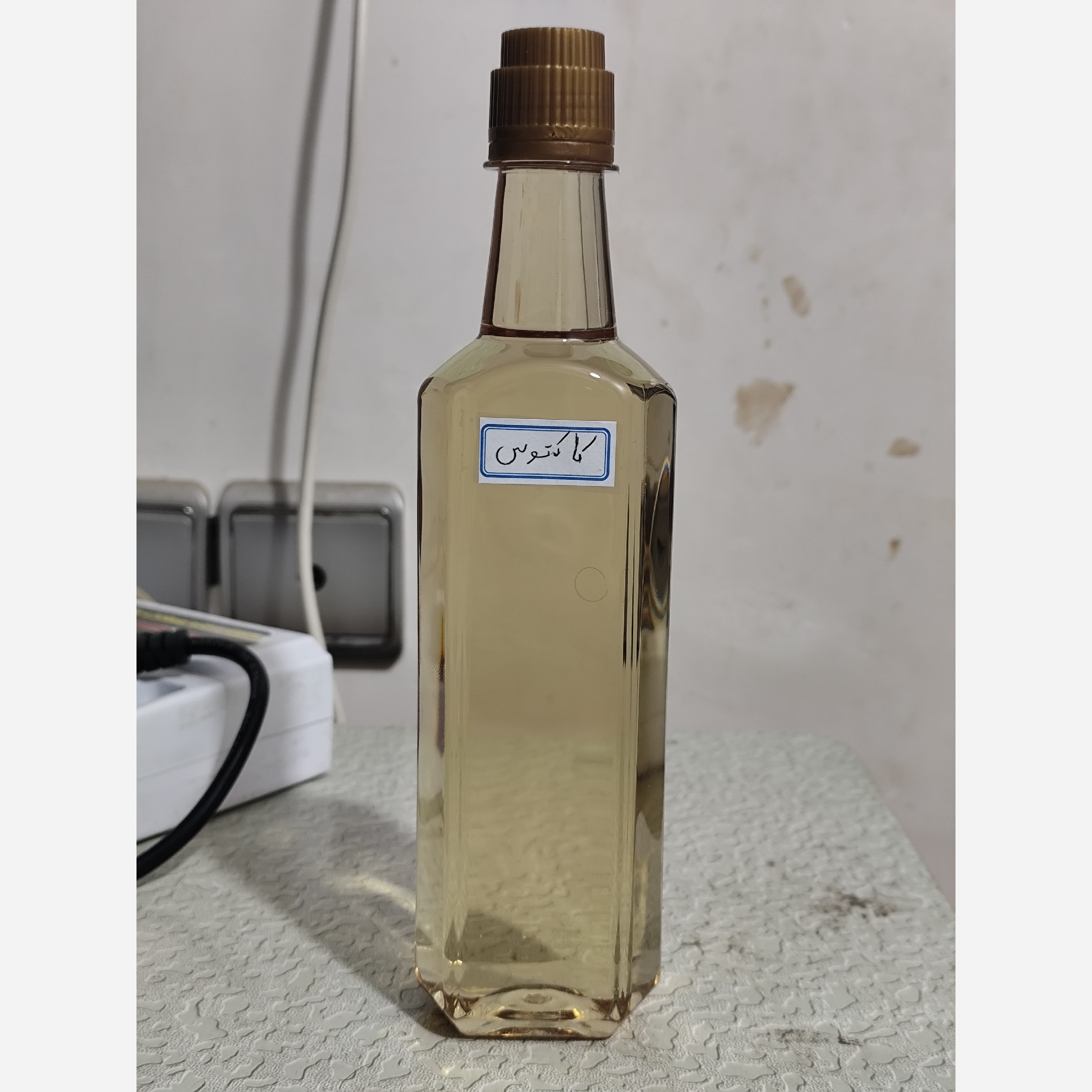روغن کاکتوس بی بو بدون بو اصل زد اویلز نیم لیتری (مرطوب کننده نرم کننده پوست تیرگی دورچشم تقویت مژه و ابرو تقویت مو)
