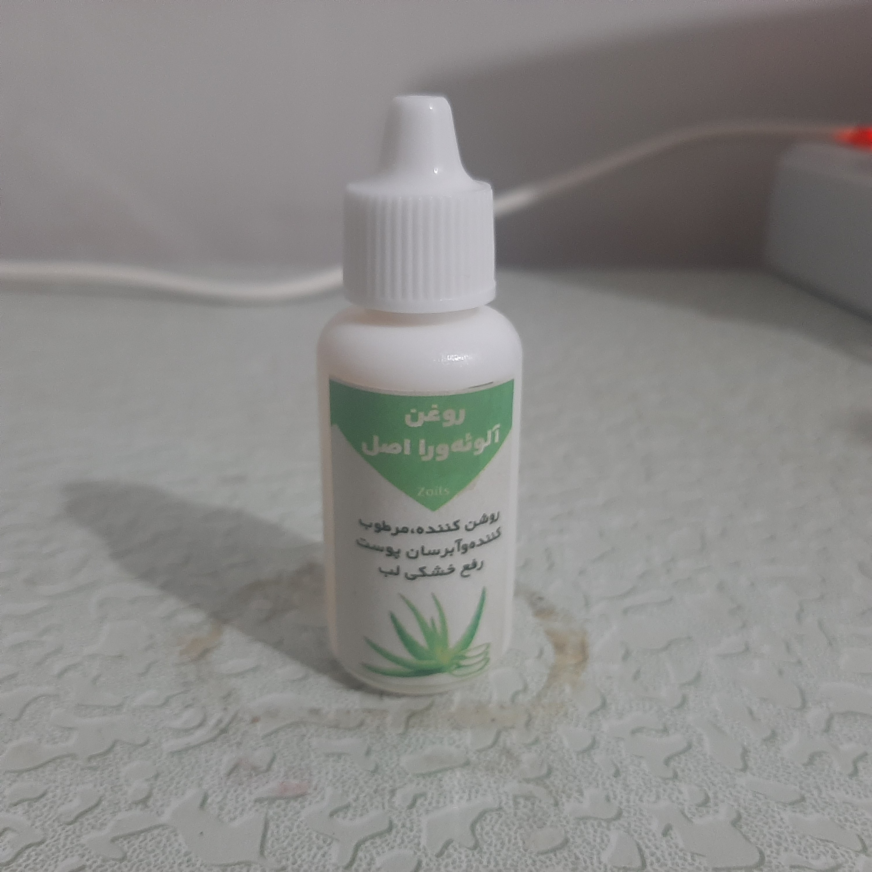 روغن آلوورا آلوئه ورا معطر 30 میلی سی سی اصل (روشن کننده پوست-جوش صورت-لک صورت-خشکی لب-آکنه) روغن آلوورا