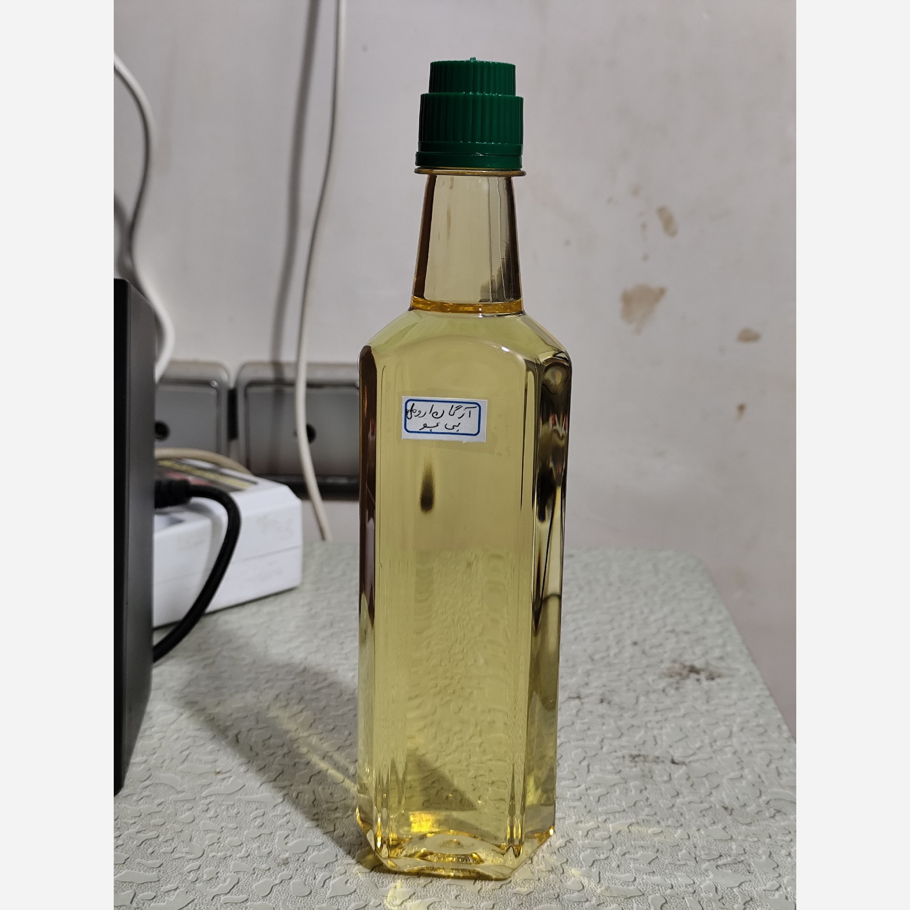 روغن آرگان بی بو بدون بو اصل ارومل نیم لیتری (بهبود چین و چروک ضدریزش مو رشد مو جوش صورت)