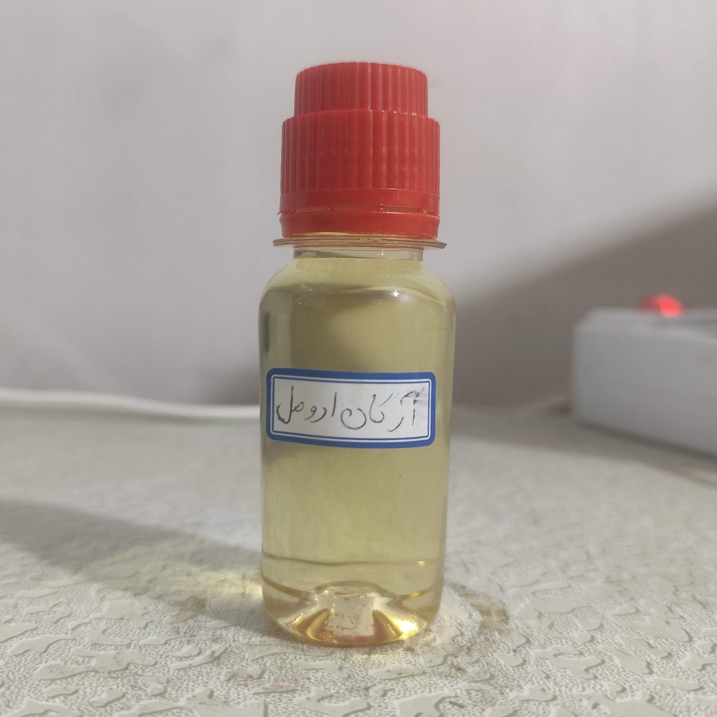 روغن آرگان ارومل بدون بو بی بو اصل 60 میلی  اصل (بهبود چین و چروک ضدریزش مو رشد مو جوش صورت)