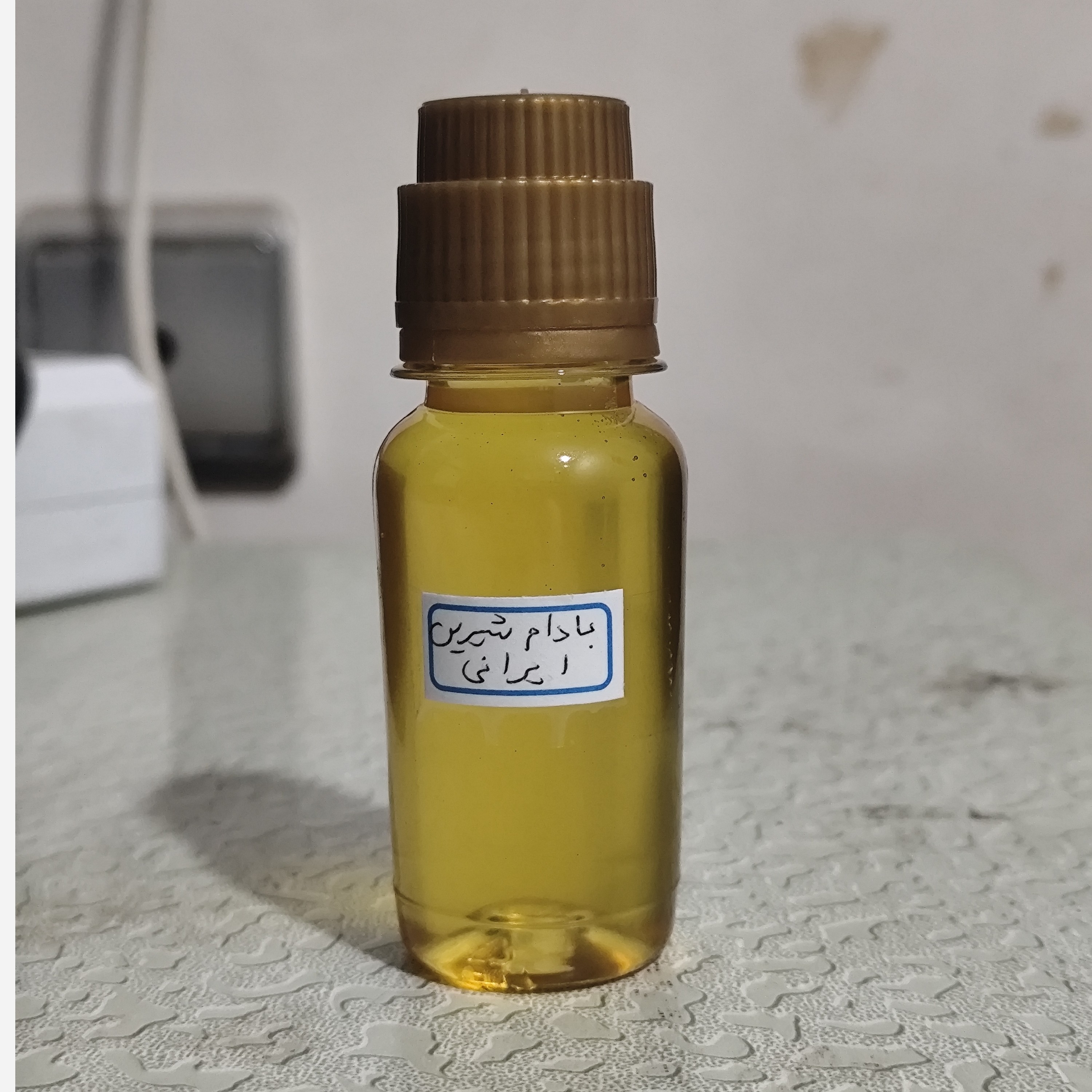 روغن بادام شیرین ایرانی خوراکی 60 میلی اصل و خالص