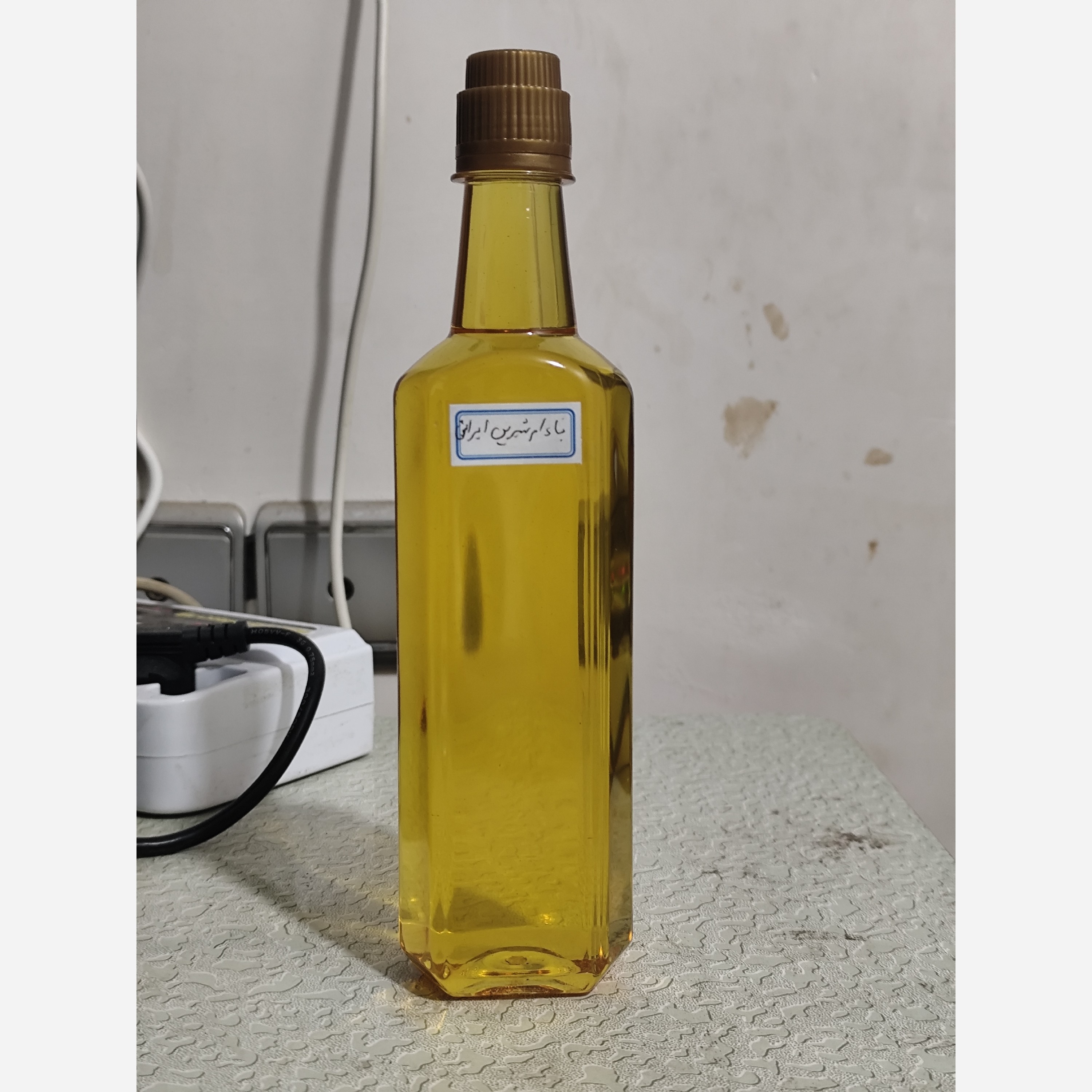 روغن بادام شیرین ایرانی خوراکی نیم لیتری اصل و خالص