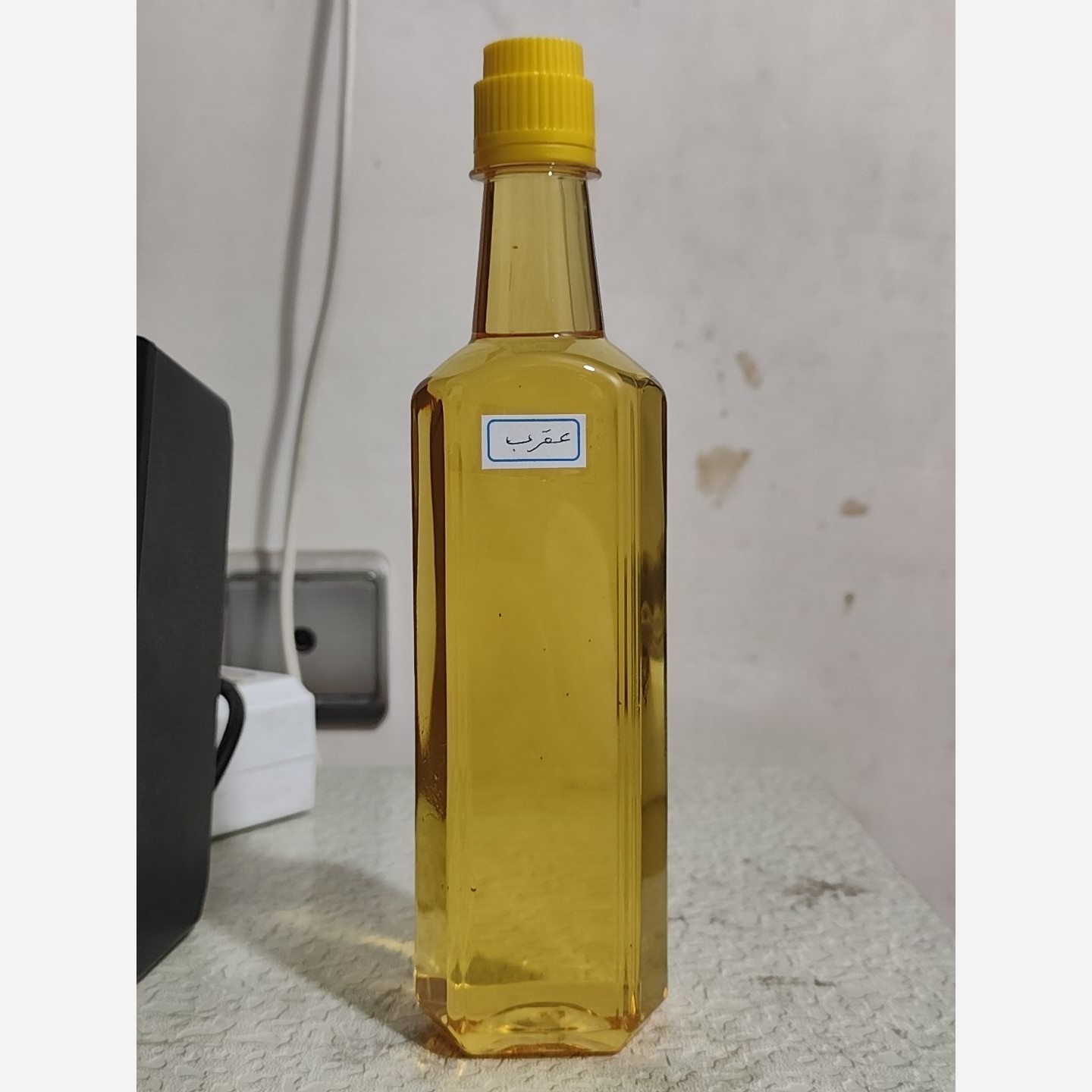 روغن عقرب اصل و خالص نیم لیتری