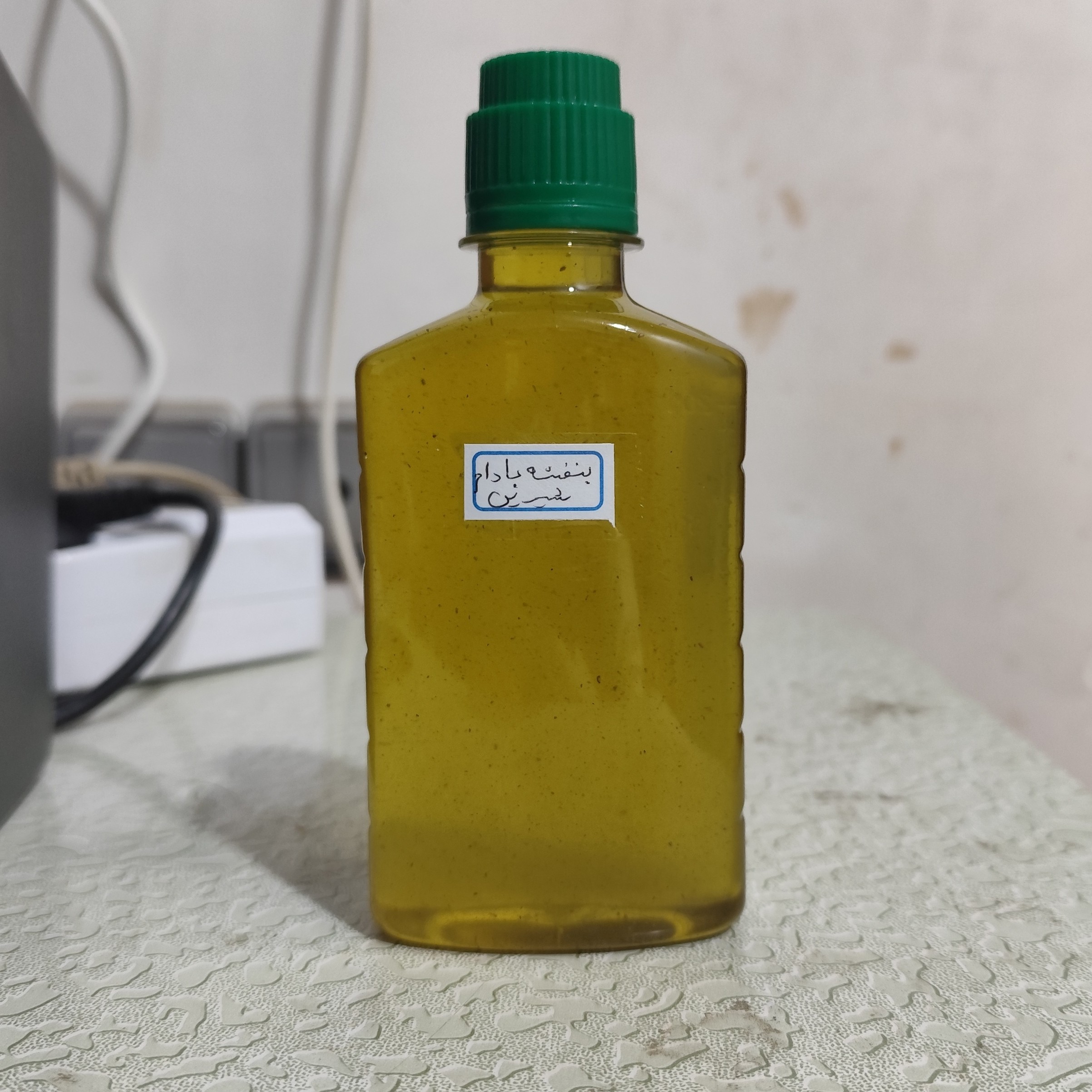 روغن بنفشه بادام شیرین اصل و خالص ربع لیتری