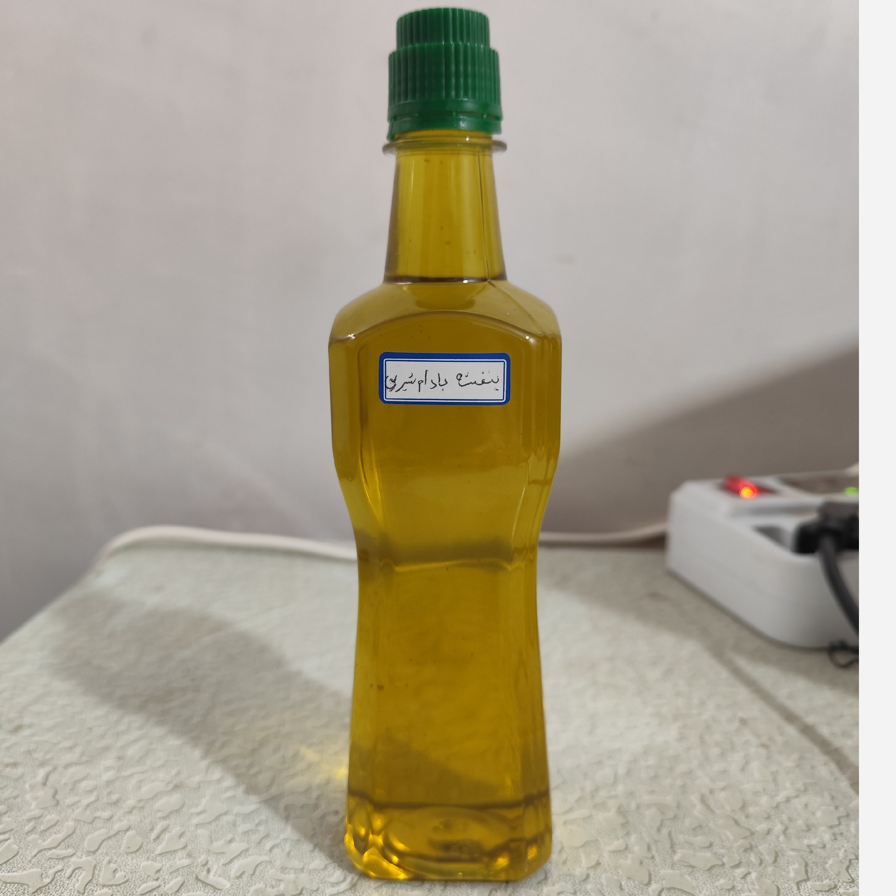 روغن بنفشه بادام شیرین اصل و خالص نیم لیتری