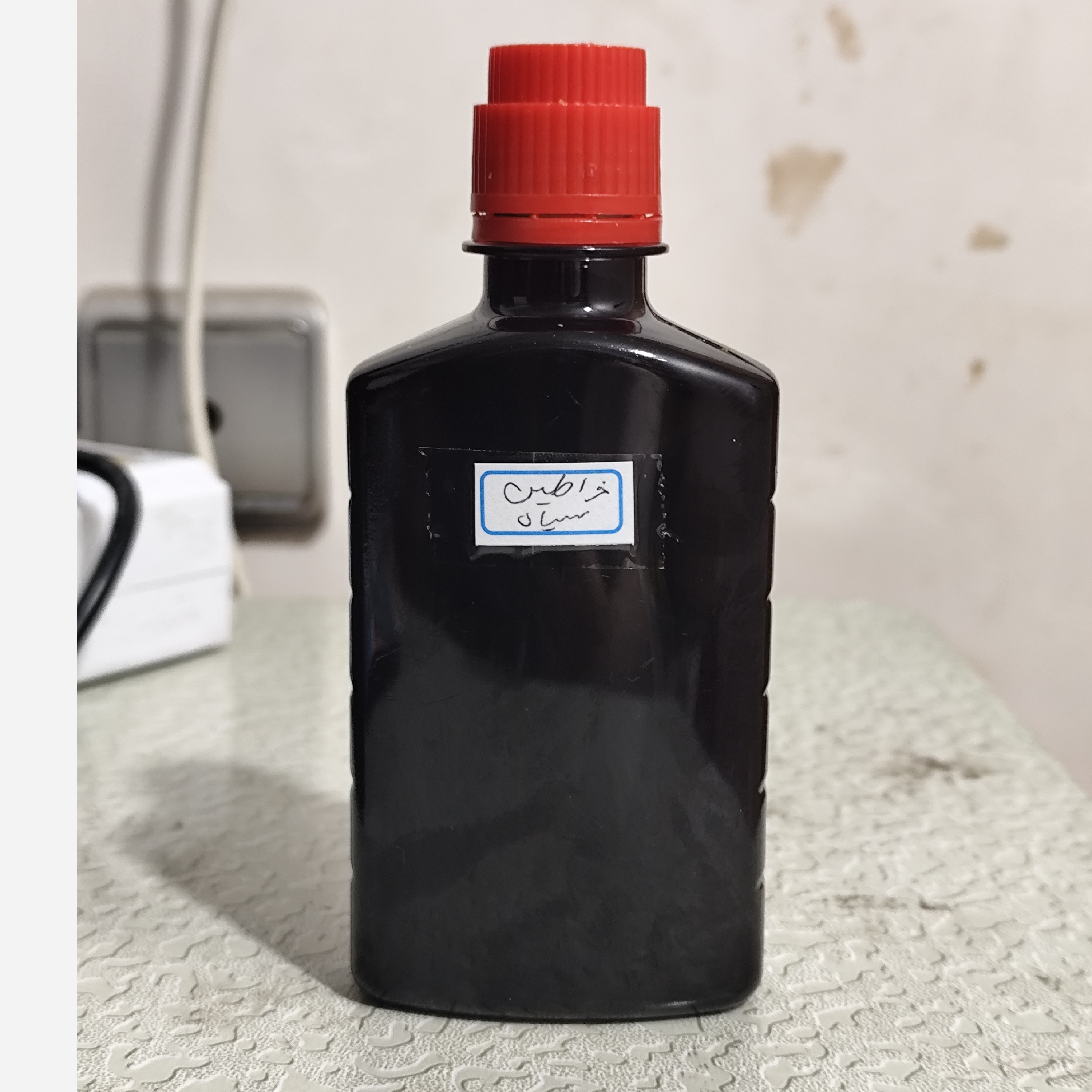 روغن خراطین سیاه ربع لیتری اصل عمده