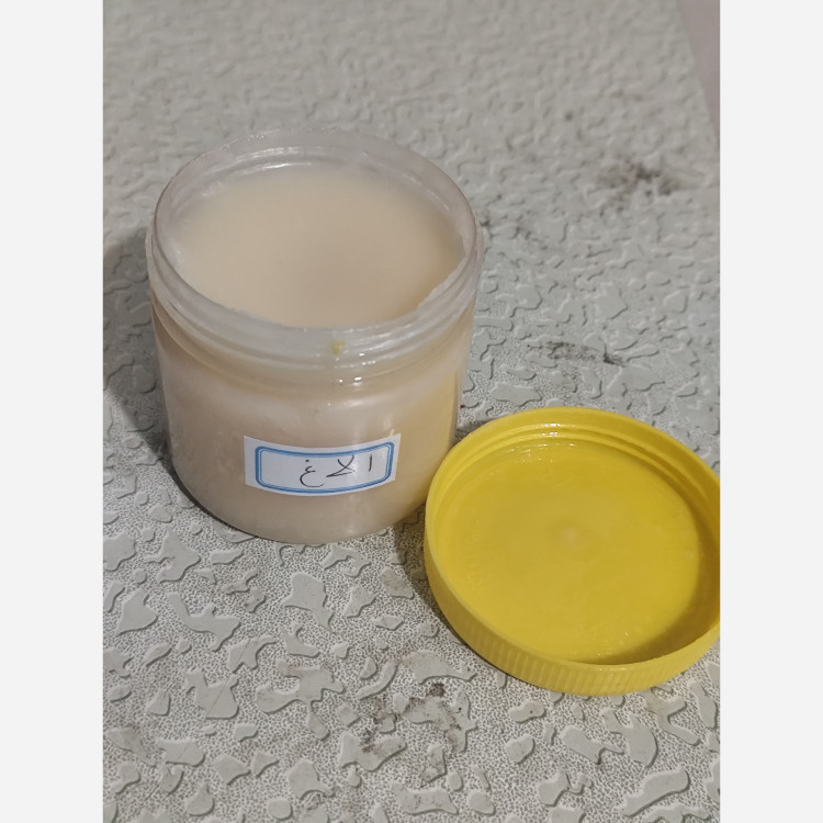 روغن الاغ اصل ربع لیتری اصل و خالص 250 میلی (موثر در گرفتگی عضلات و تسکین دهنده)