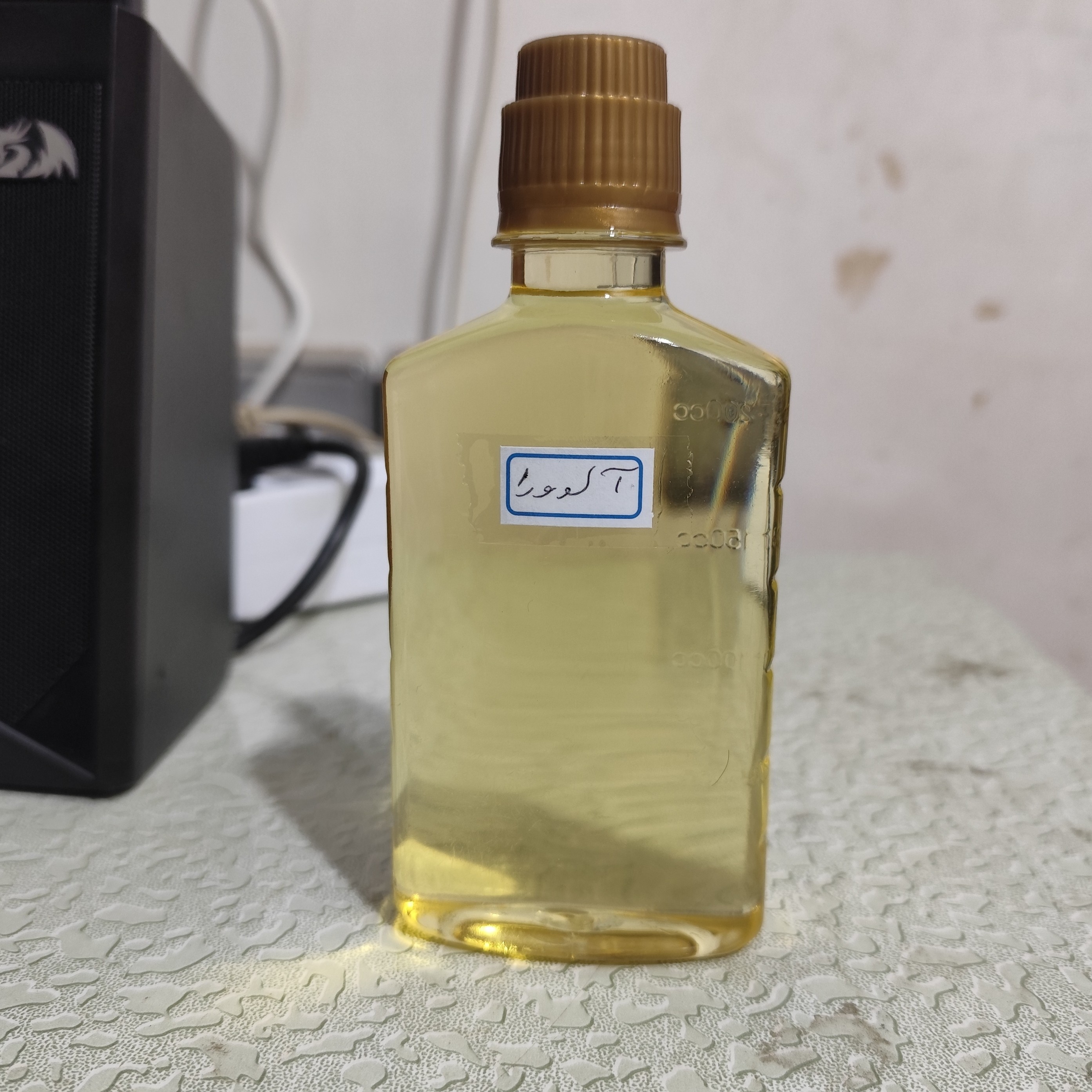 روغن آلوورا آلوئه ورا معطر ربع لیتری اصل (روشن کننده پوست-جوش صورت-لک صورت-خشکی لب-آکنه) روغن آلوورا