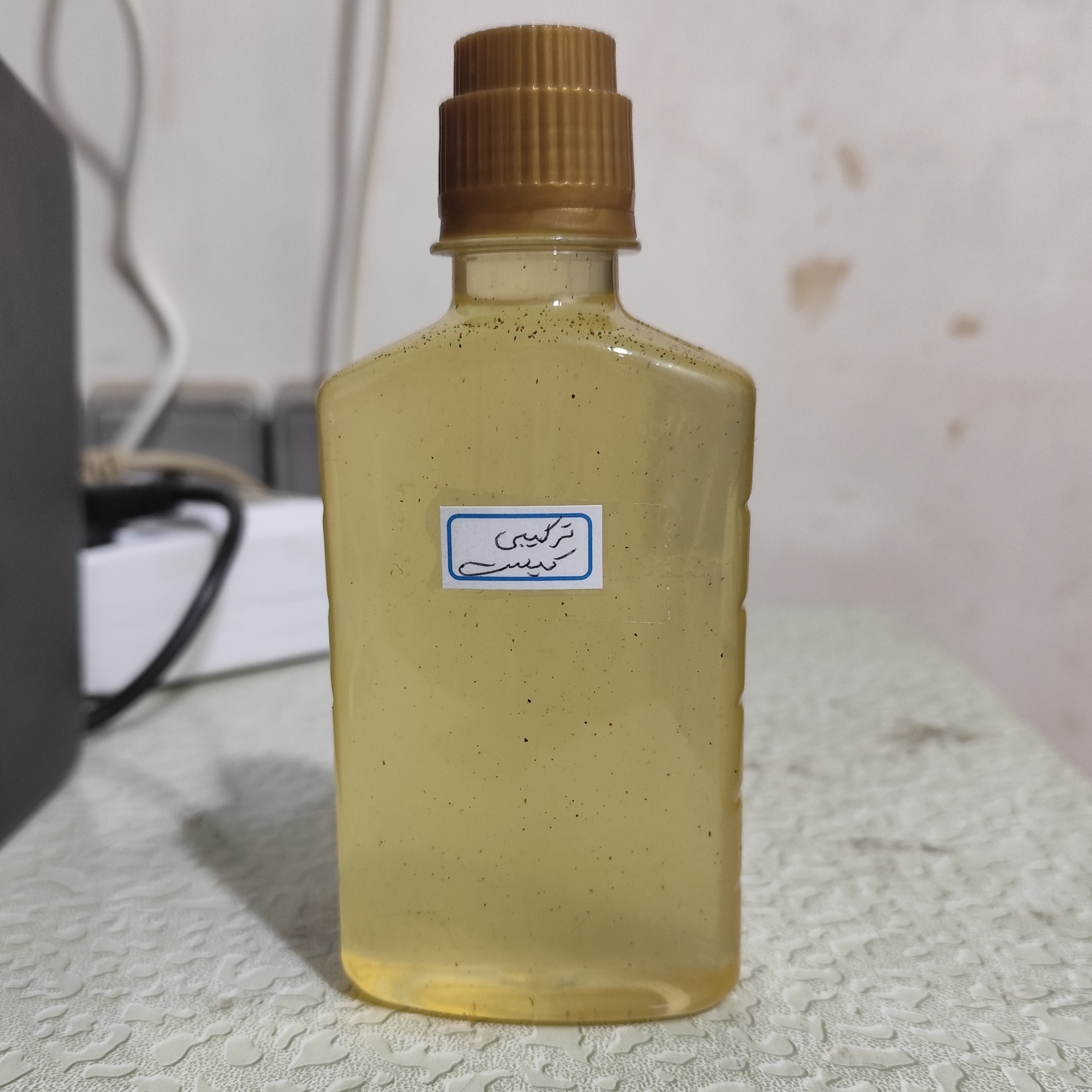 روغن ترکیبی پاکسازی رحم دفع کیست و فیبرم و تنگ کننده ربع لیتری اصل و خالص