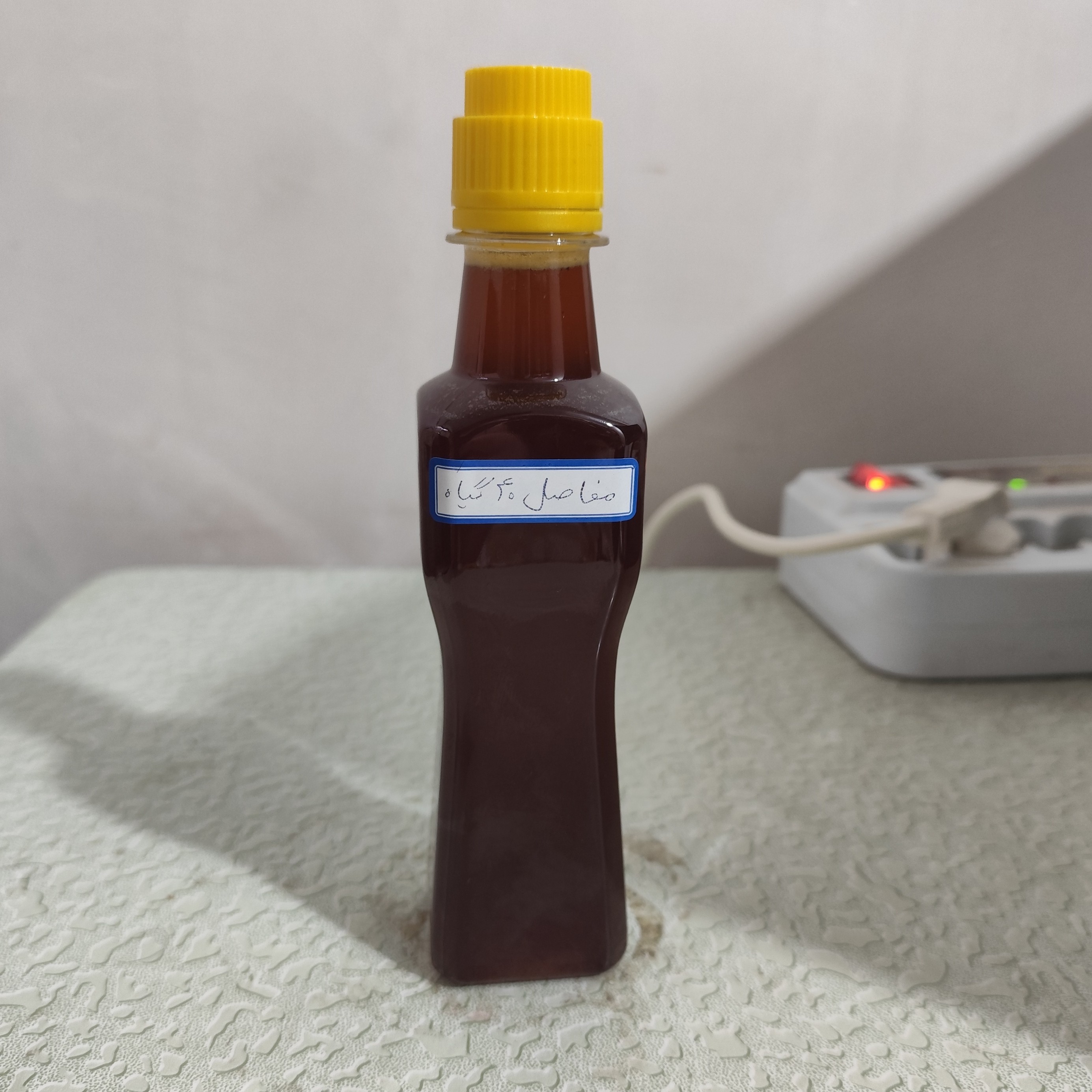 روغن 40 گیاه تسکین دهنده مفاصل اصل ربع لیتری (موثر در گرفتگی عضلات و تسکین دهنده)