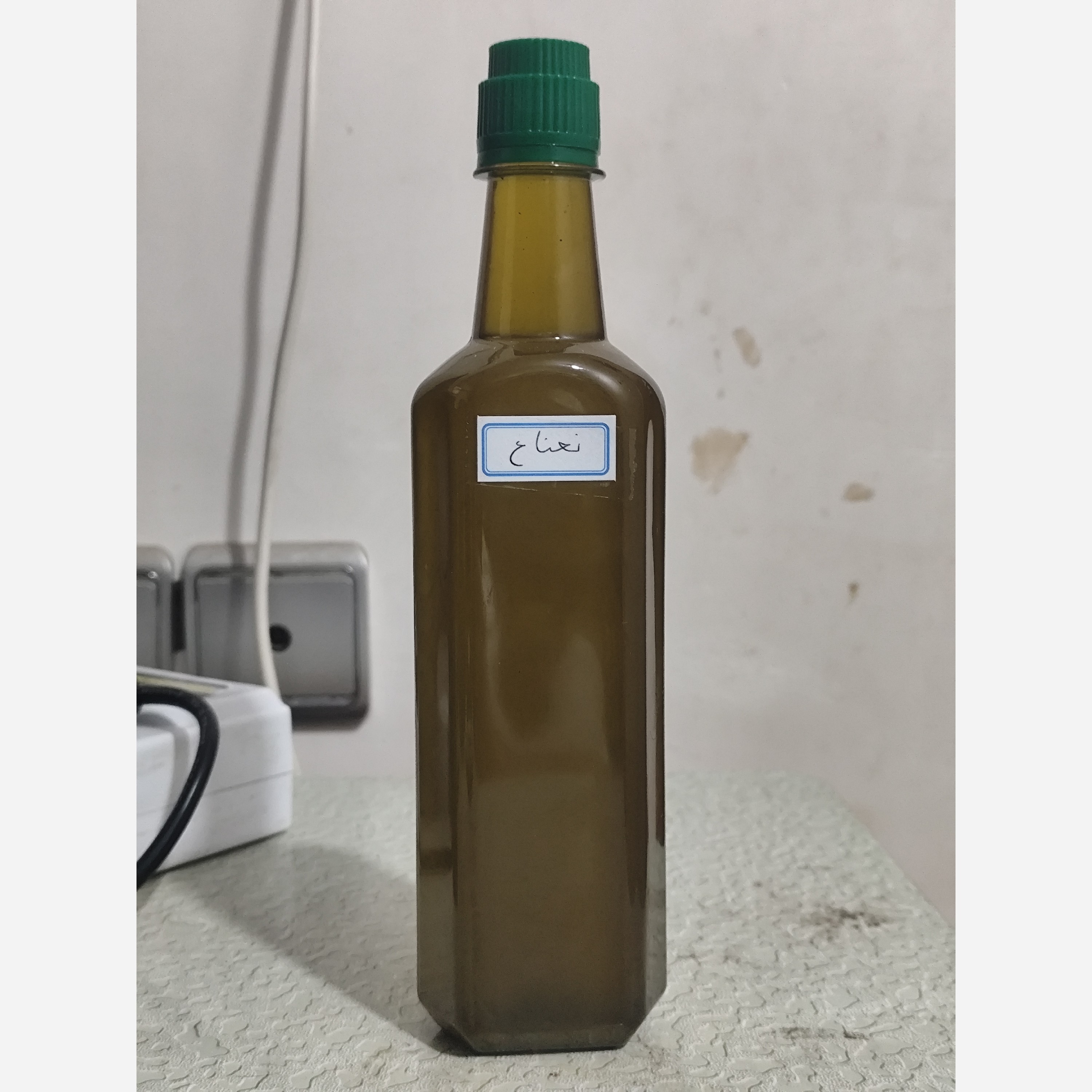 روغن نعناع نیم لیتری خالص بسیار تازه ، خوش عطر و خوش بو