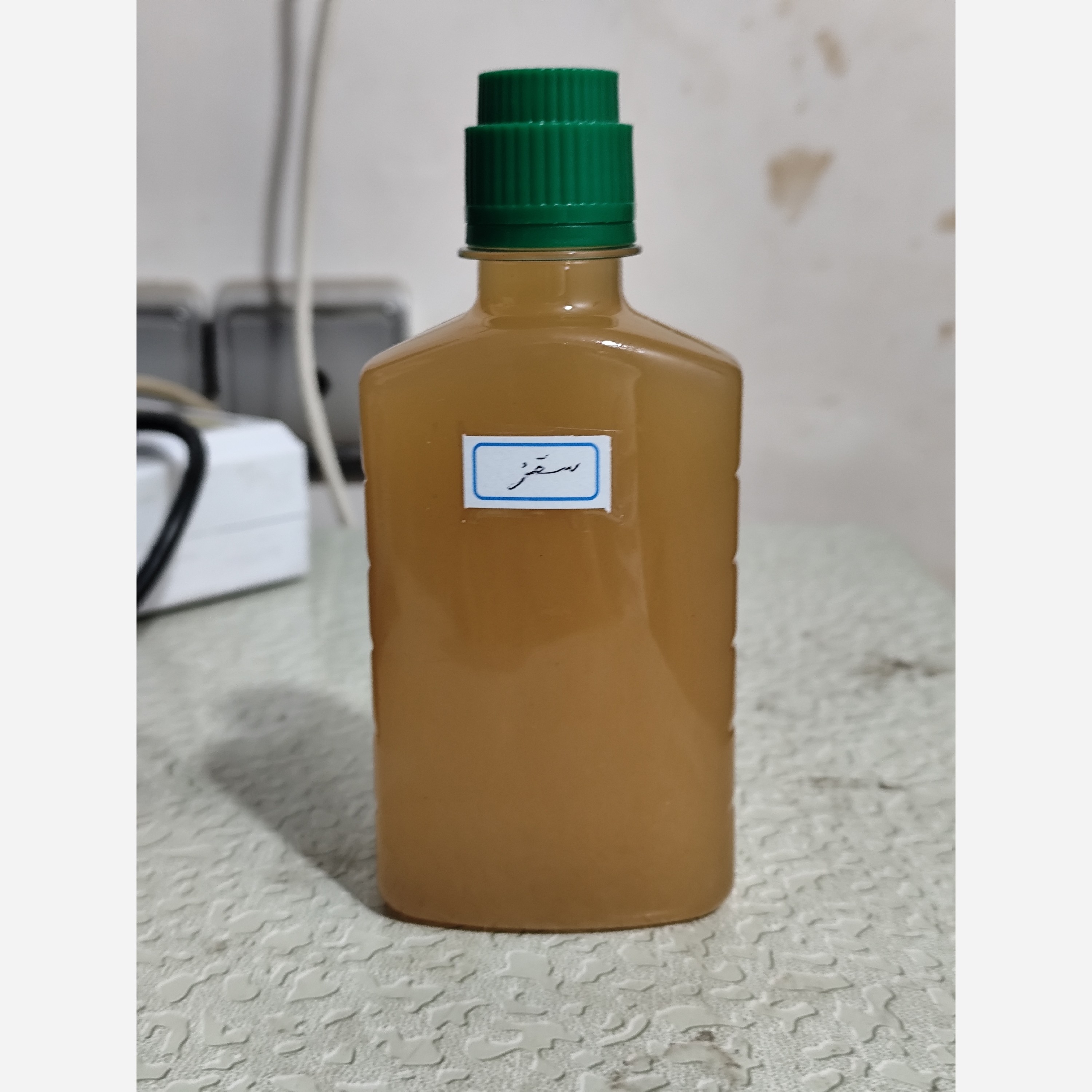 روغن سقز بنه ربع لیتری اصل