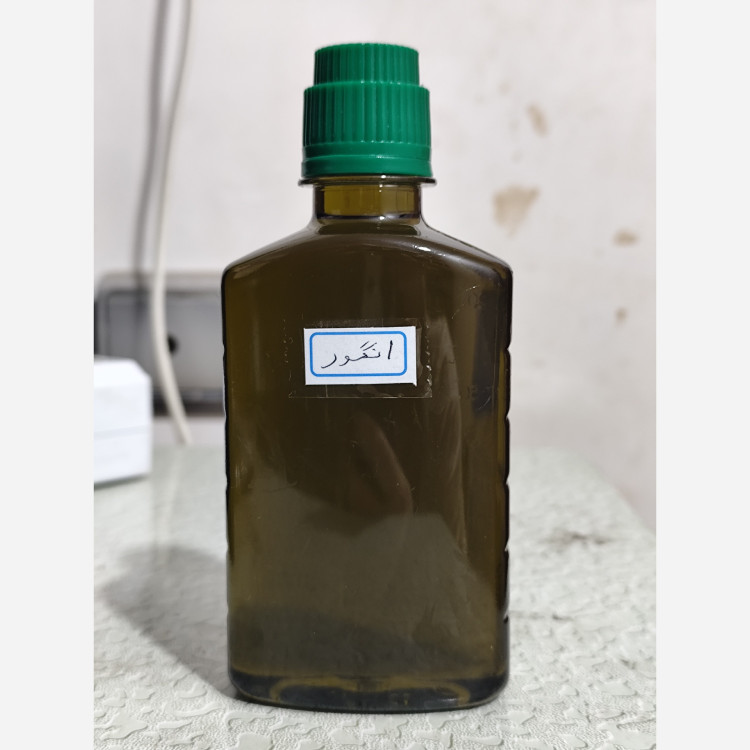 روغن هسته انگور اصل ربع لیتری (سفت کننده پوست سیاهی دور چشم منافذ باز پوست) خالص سی سی