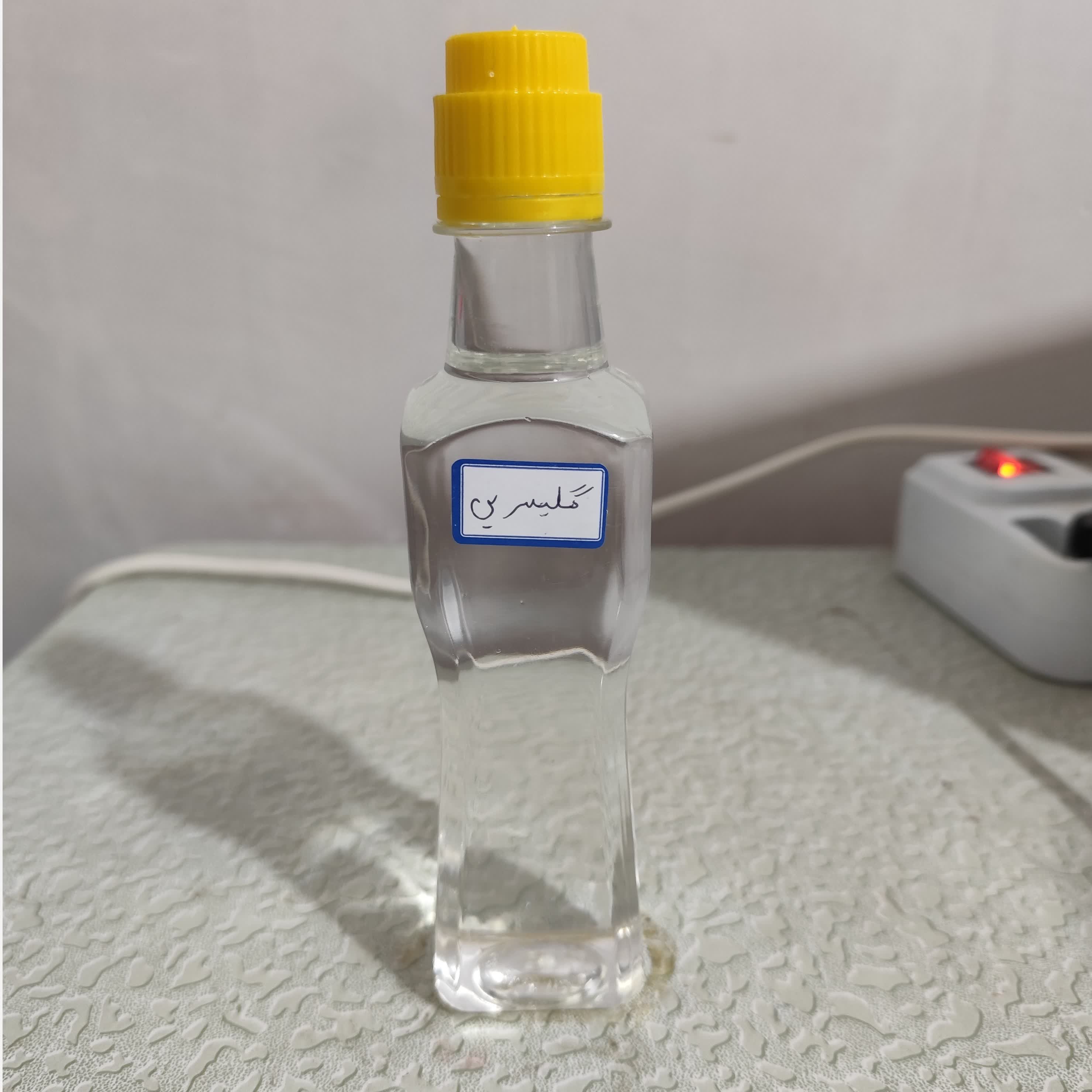 روغن گلیسیرین گلیسرین خوراکی (پر شدن صورت گونه چین و چروک شیر پاک کن نرمی و لطافت پوست خشکی لب ترک پاشنه پا) ربع لیتری