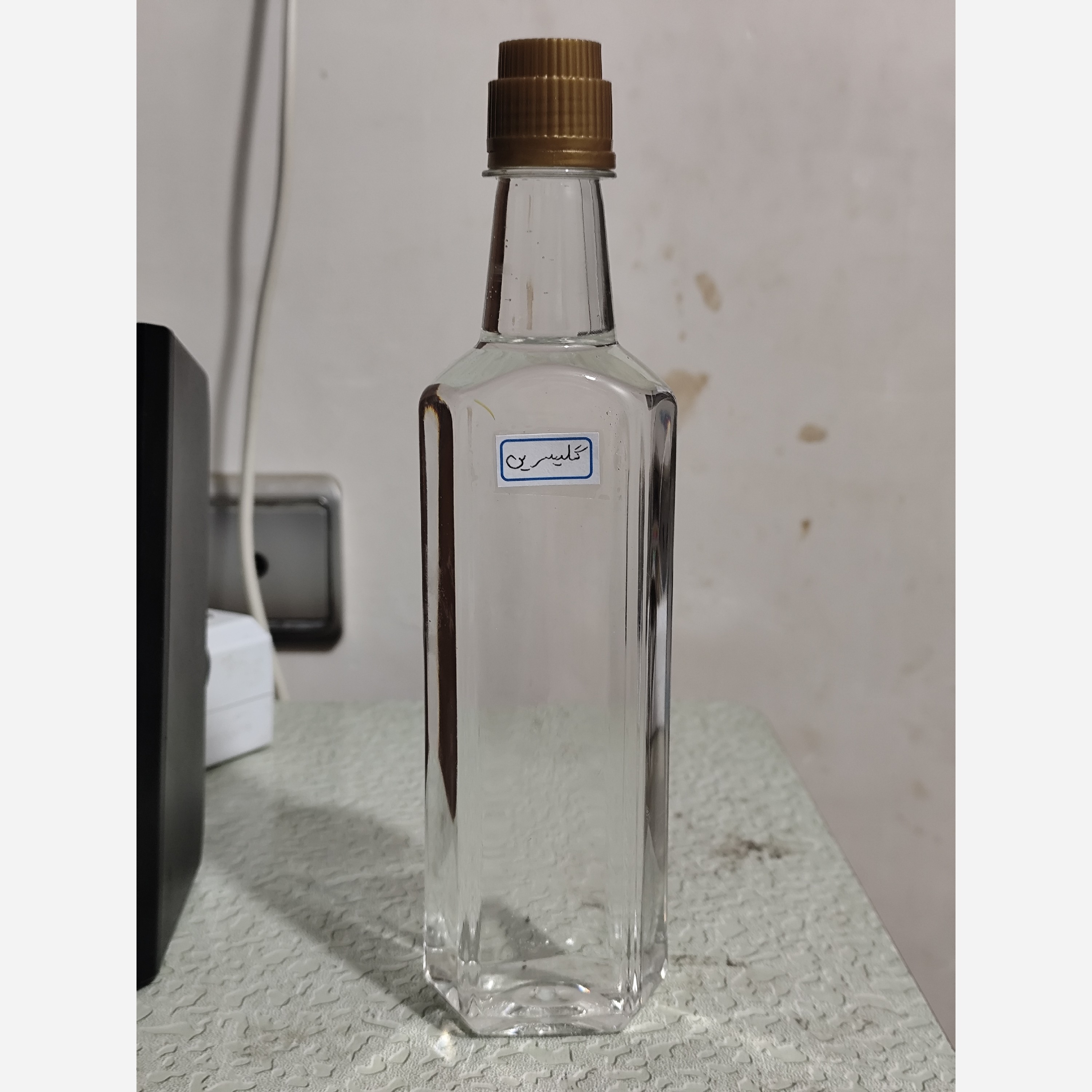 روغن گلیسیرین گلیسرین خوراکی غلیظ (پر شدن صورت گونه چین و چروک شیر پاک کن نرمی و لطافت پوست خشکی لب ترک پاشنه نیم لیتری