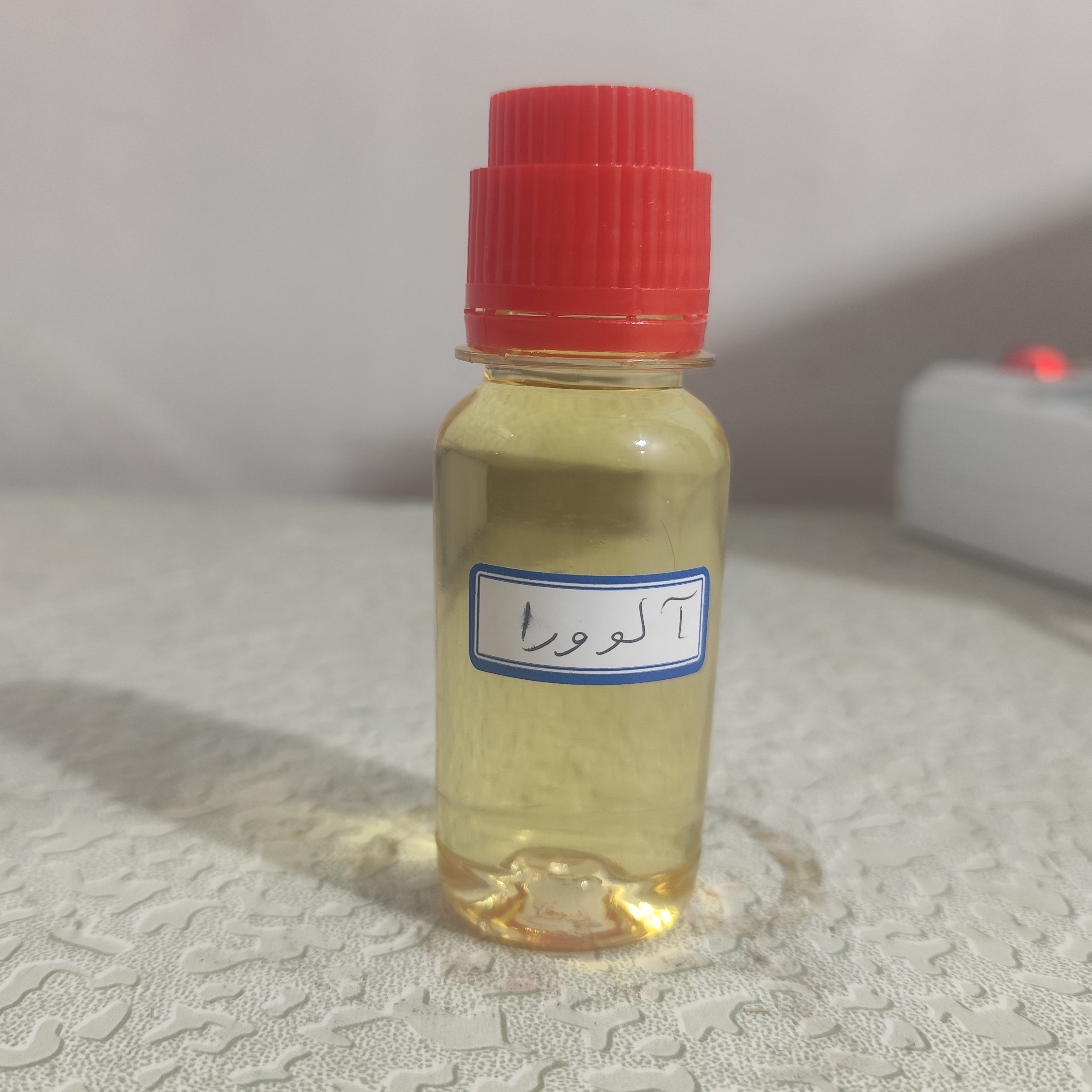 روغن آلوورا آلوئه ورا معطر 60 سی سی اصل (روشن کننده پوست-جوش صورت-لک صورت-خشکی لب-آکنه) روغن آلوورا
