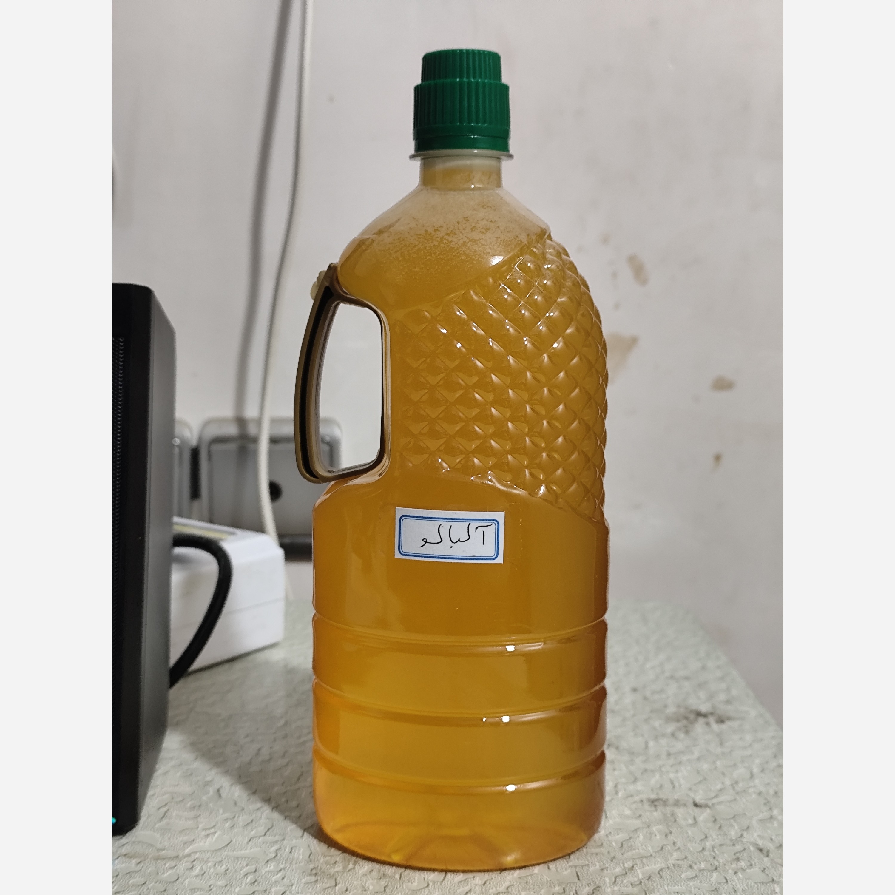 روغن هسته آلبالو یک لیتری اصل