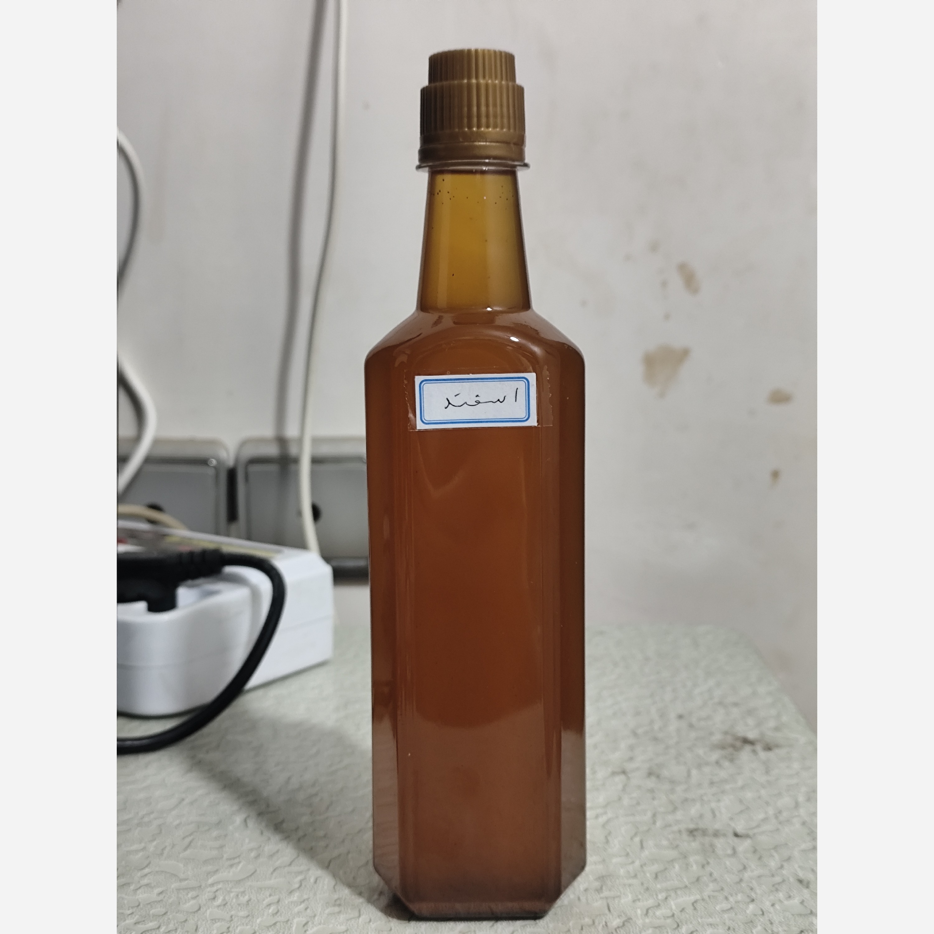 روغن اسپند (اسفند) نیم لیتری اصل