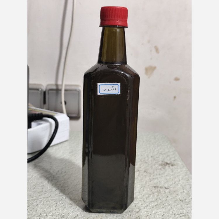 روغن هسته انگور اصل نیم لیتری (سفت کننده پوست سیاهی دور چشم منافذ باز پوست) خالص سی سی