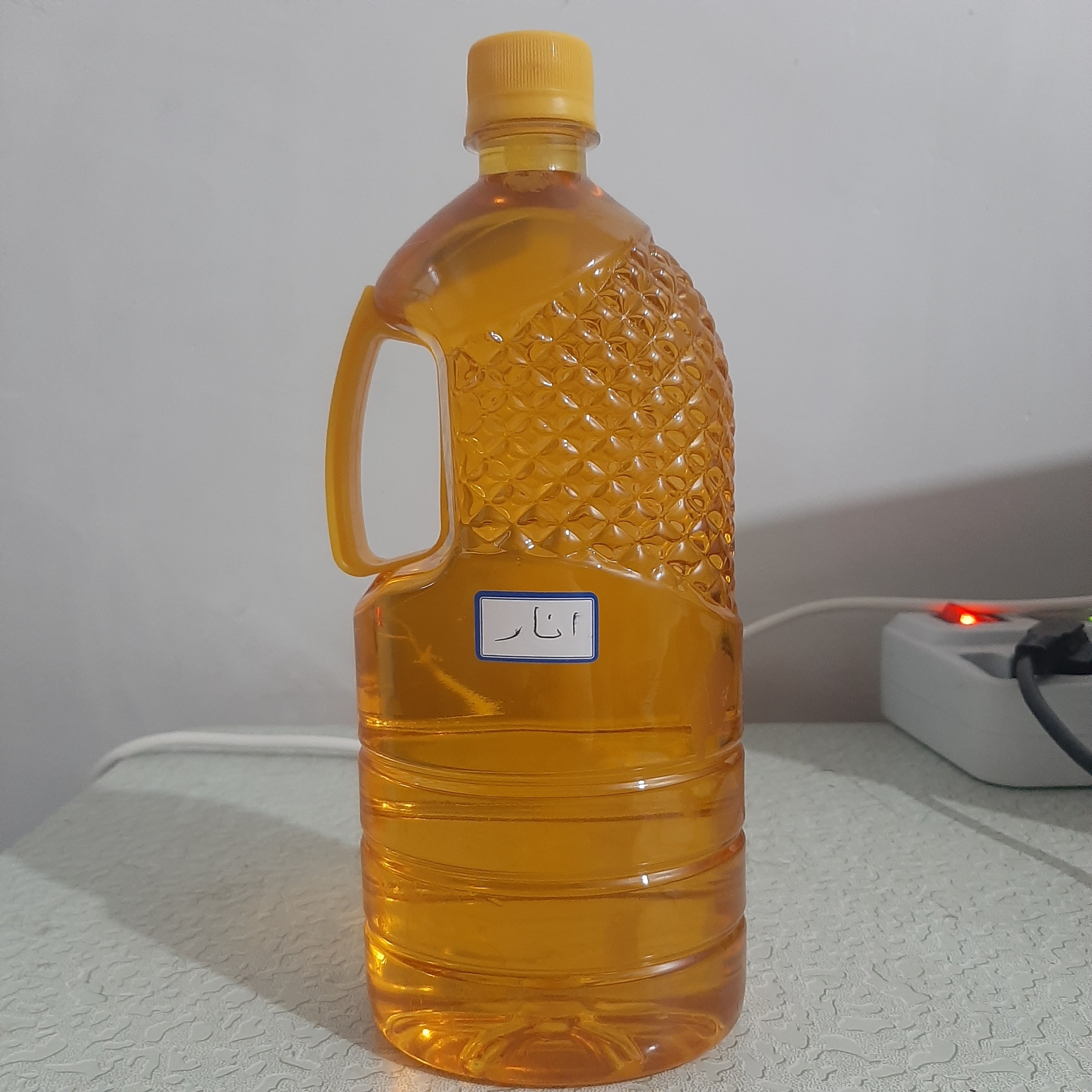 روغن هسته انار اصل عمده یک لیتری (سفت کننده پوست چروک دور چشم آکنه)
