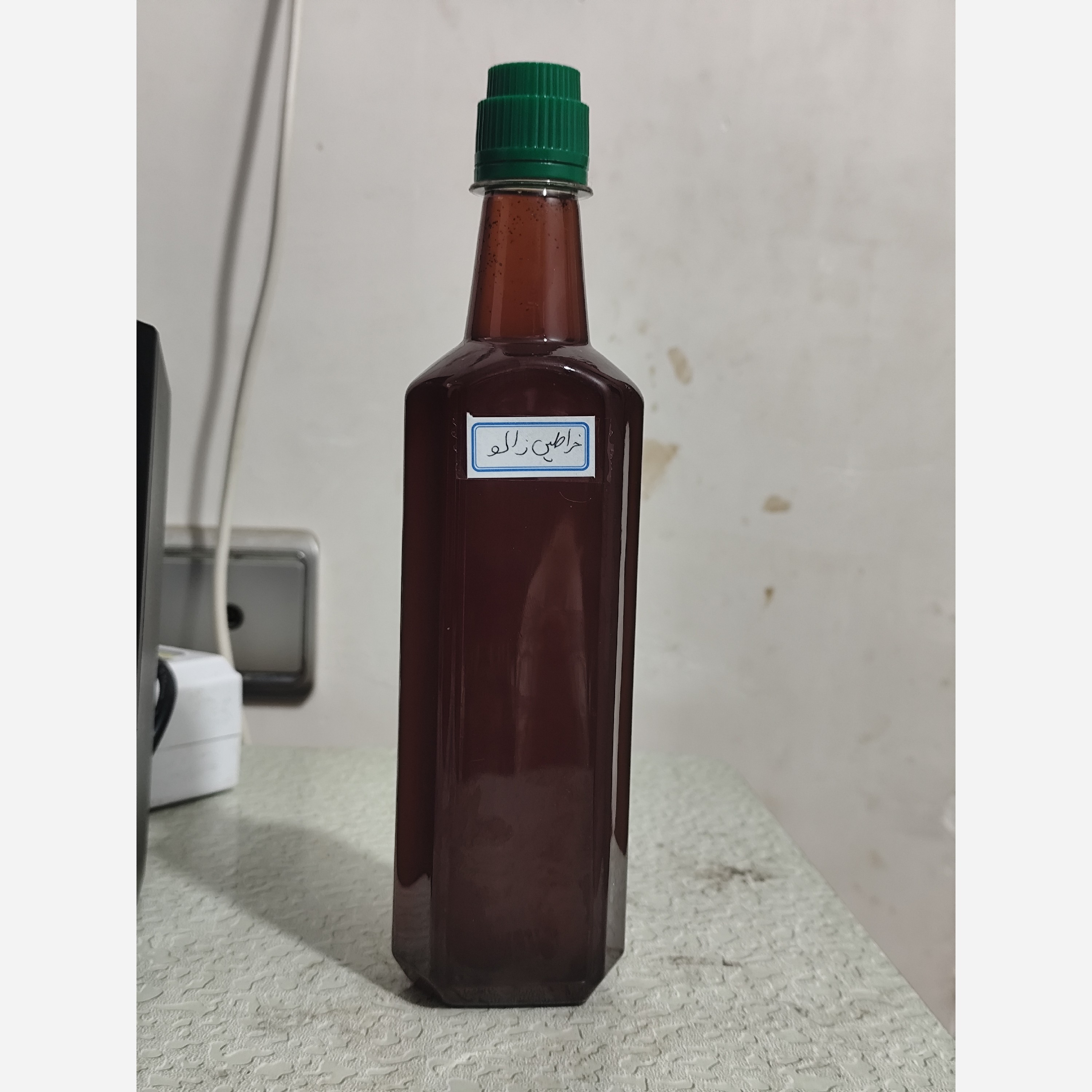 روغن میکس خراطین و زالو اصل عمده 50 درصد زالو نیم لیتری