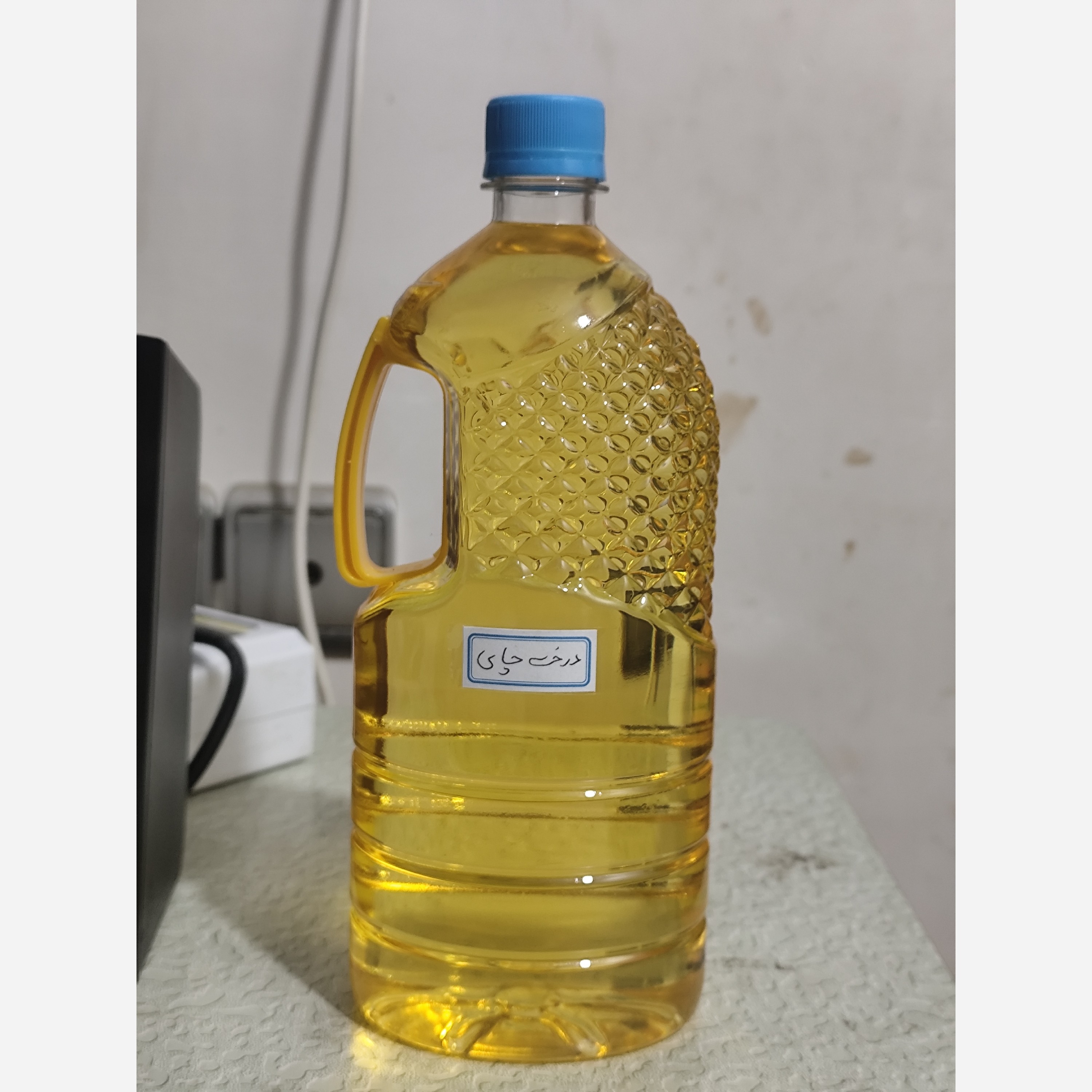 روغن درخت چای یک لیتری اصل (جوش صورت آکنه ضد لک ضد چروک اگزما پسوریازیس قارچ ناخن شپش سر)