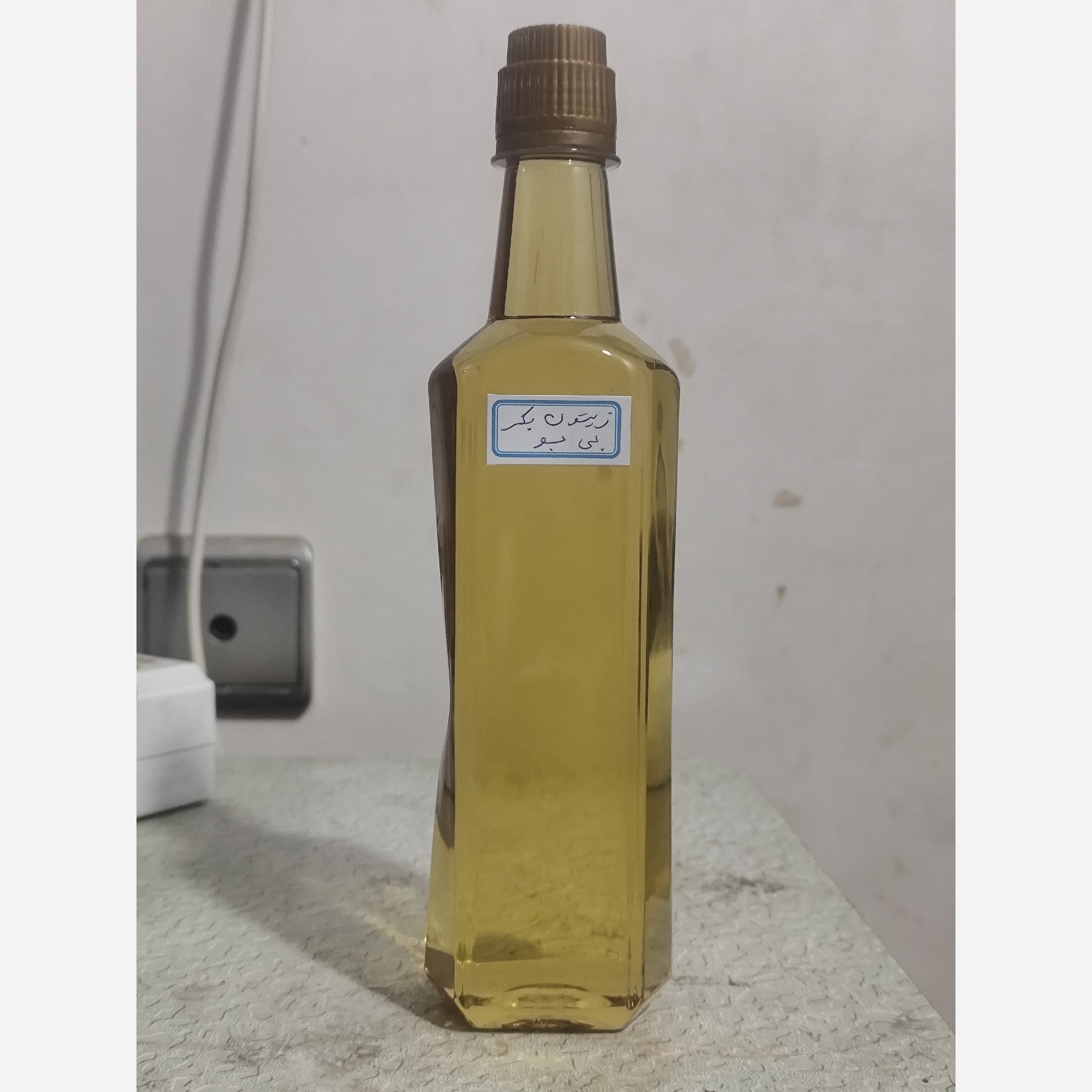 روغن زیتون بکر بدون بو نیم لیتری
