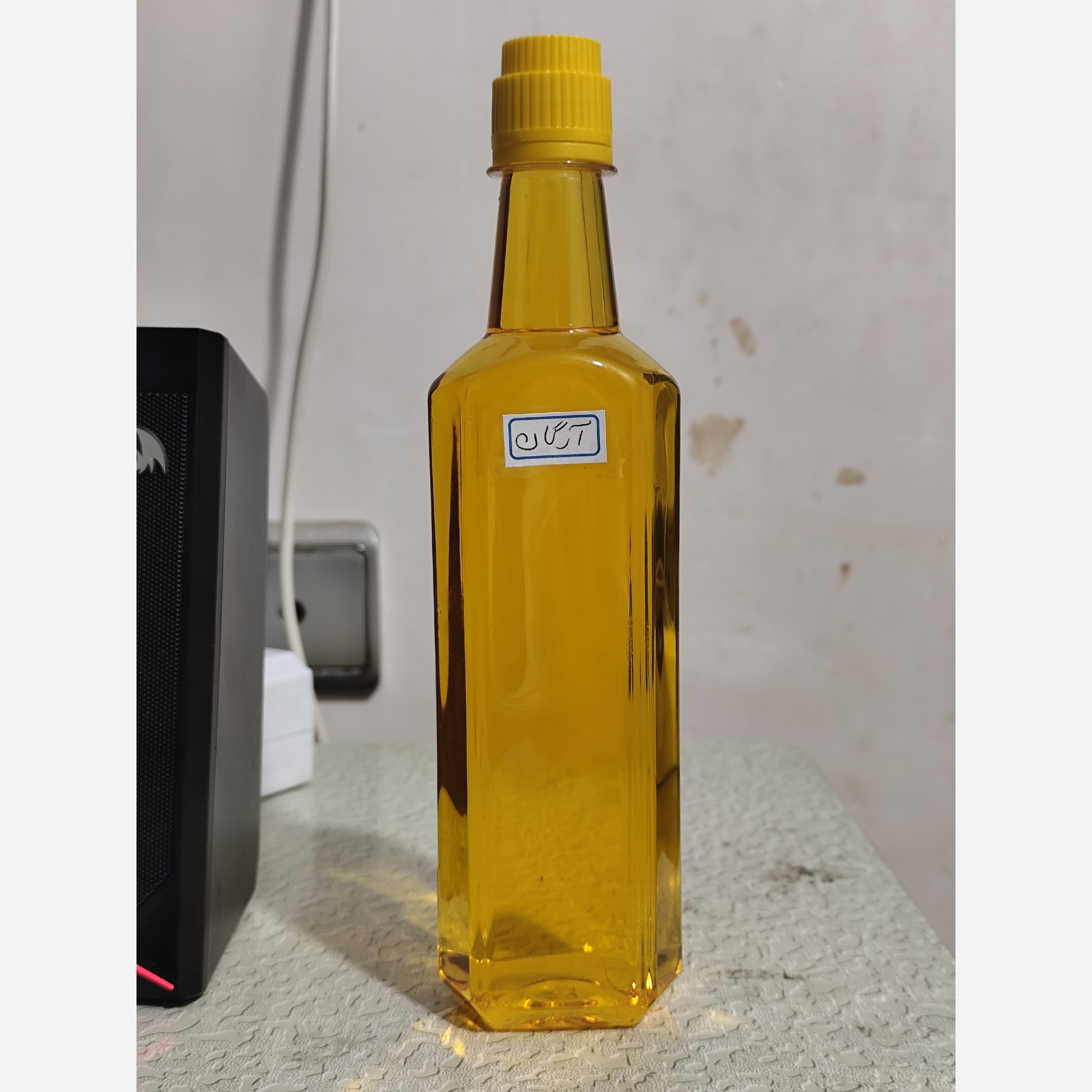 روغن آرگان مراکشی معطر اصل نیم لیتری (بهبود چین و چروک ضدریزش مو رشد مو جوش صورت)