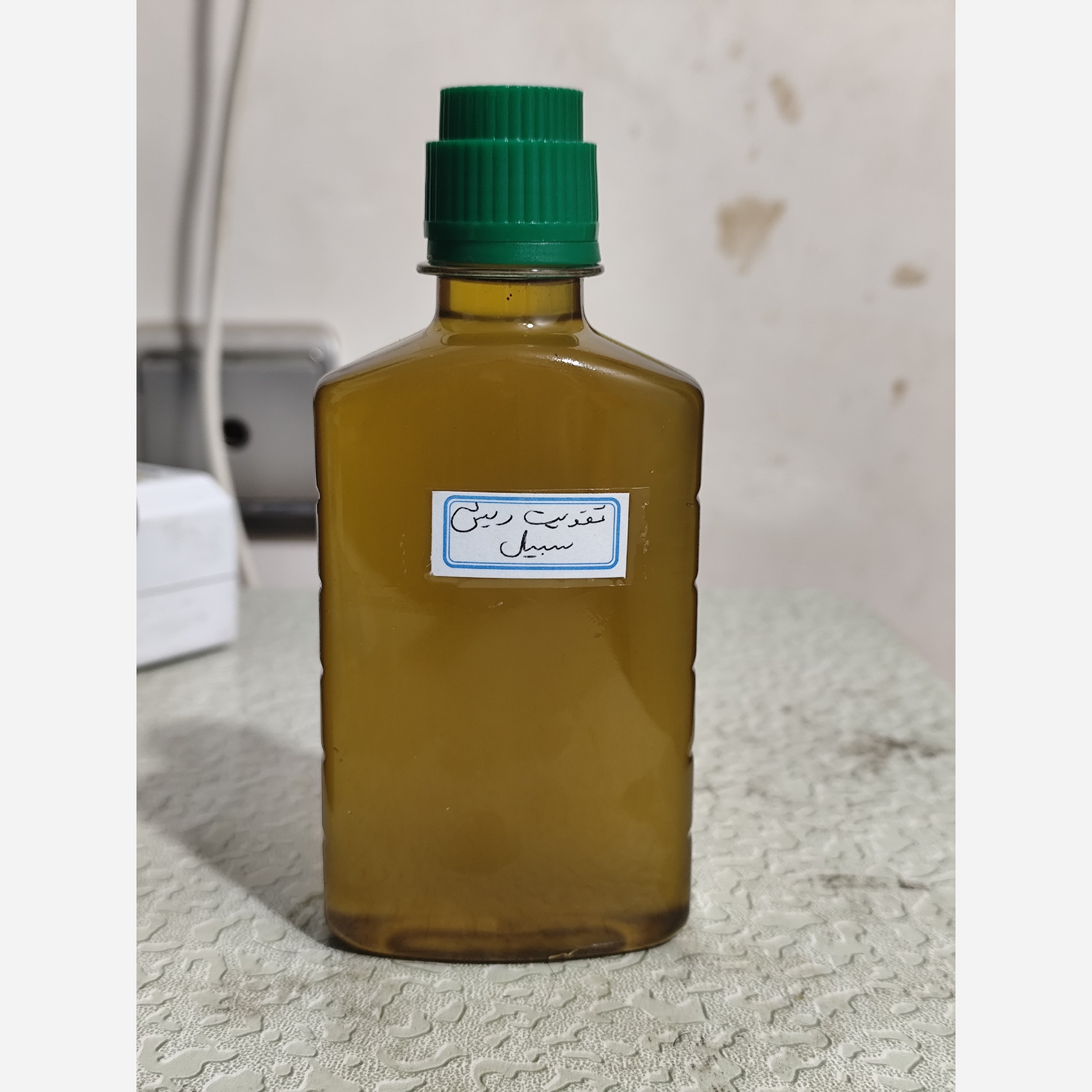 روغن ترکیبی تقویت ریش و سبیل (پرپشت کننده ریش و سبیل تقویت محاسن ضد ریزش) ریش و سبیل زداویلز ربع لیتری