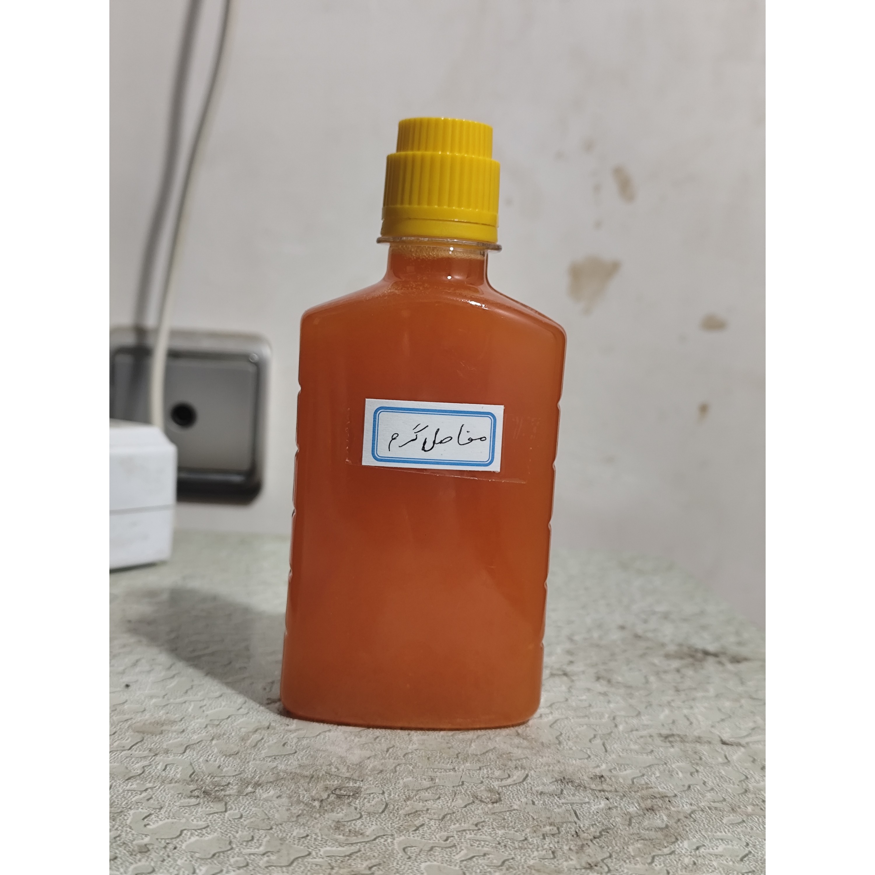 روغن ترکیبی تسکین دهنده مفاصل ربع لیتری (موثر در گرفتگی عضلات و تسکین دهنده)