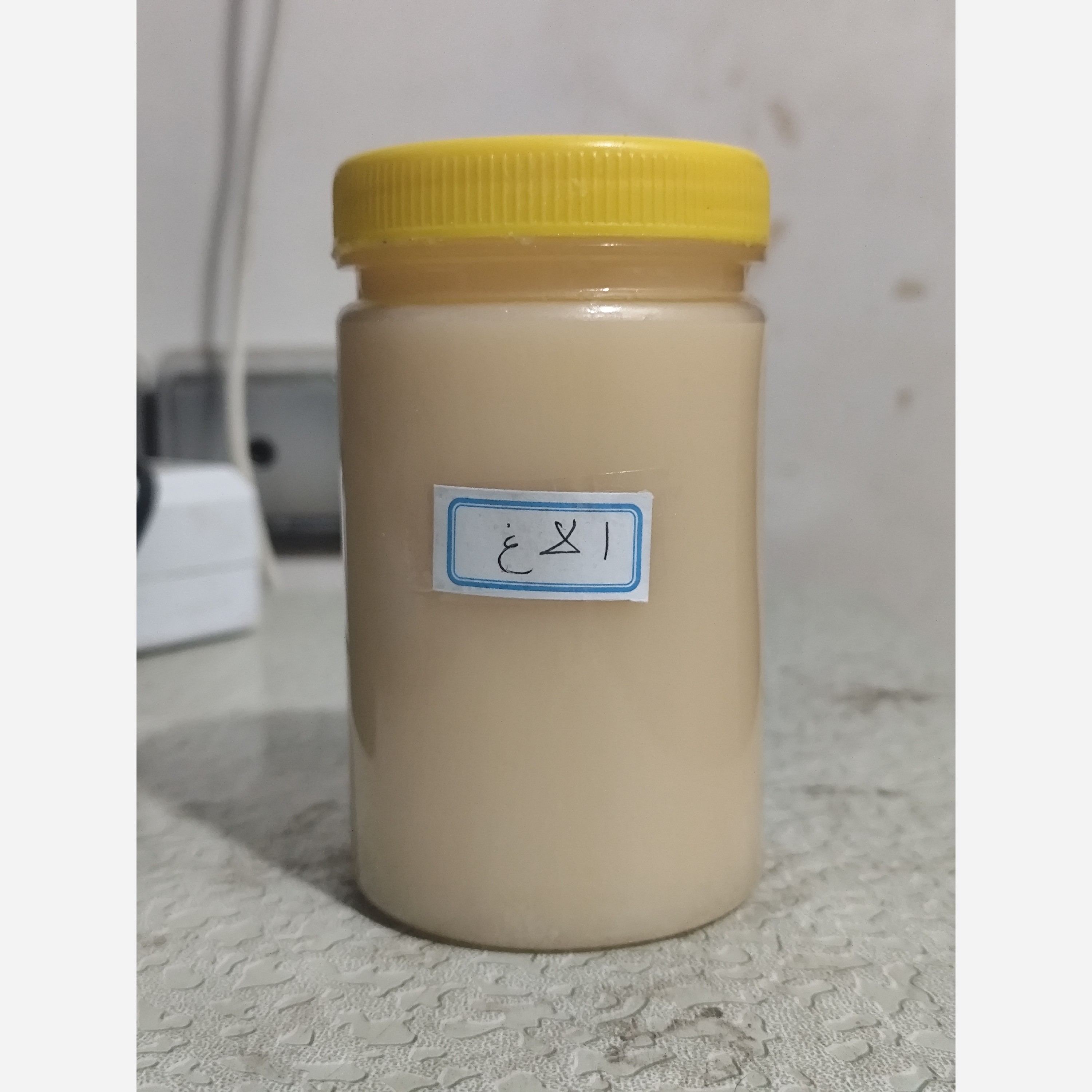 روغن الاغ اصل نیم لیتری (موثر در گرفتگی عضلات و تسکین دهنده)