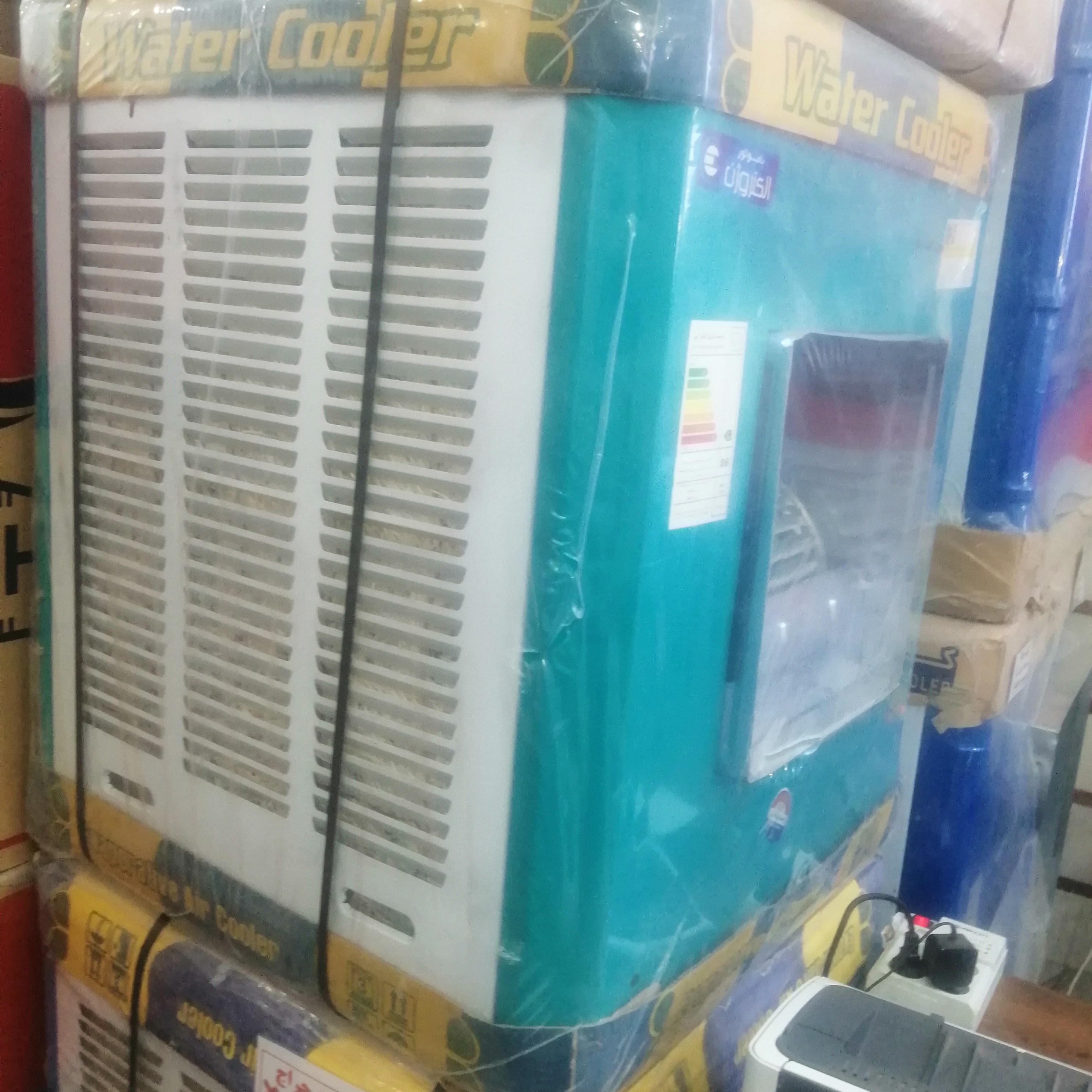 کولر آبی 3500 یا 4000 الکتروژن موتور قوی مناسب تا 60 متر (پس کرایه)