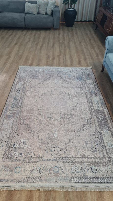 فرشینه مدرن طرح هریس کهنهنما رنگ فیلی و کرم کد L140