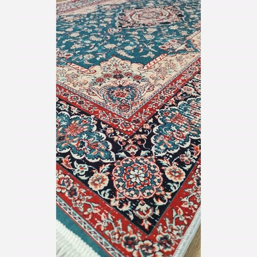 فرشینه مخمل ترک طرح سنتی بیجار h146 رویه کار نرم و لطیف