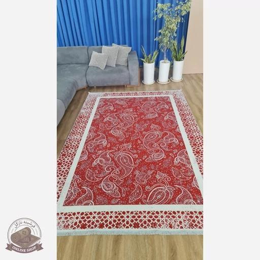 فرشینه مدرن آلبالویی جنس رویه مخمل هازان ترک