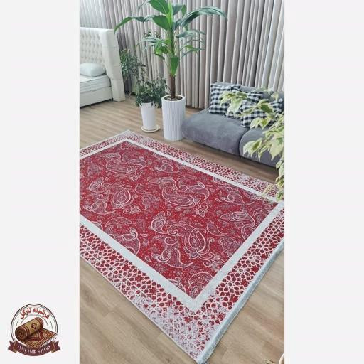 فرشینه مدرن آلبالویی جنس رویه مخمل هازان ترک