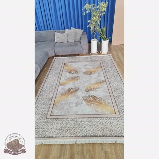 فرشینه مخمل مدرن طرح پَر طلایی استُپ دار (ابعاد دلخواه) h406
