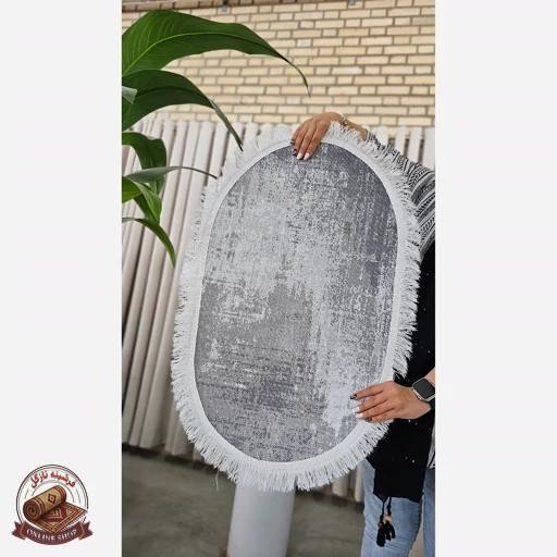 فرشینه پادری بیضی مخمل جذاب استُپ دار (اصلا سُر نمیخورن)