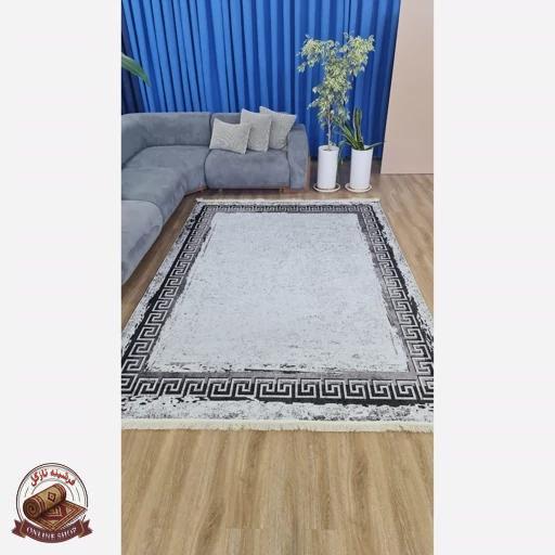 فرش خاکستری مدرن جنس مخمل استُپ دار (اصلا سُر نمیخوره)