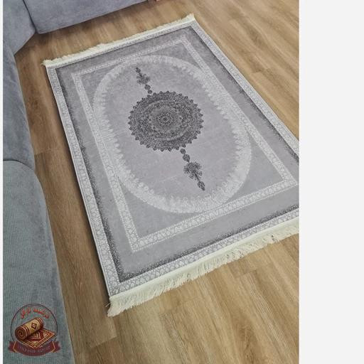 فرشینه طوسی مدرن جنس رویه مخمل استُپ دار