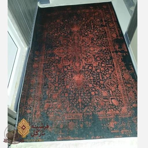 فرشینه لاکی قرمز تیره (ابعاد مختلف) جنس رویه کارمخمل ترک صاف و نررم ضدلغزش U135