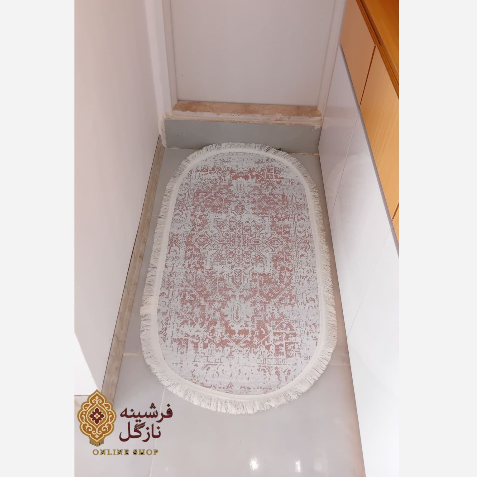 فرشینه مُدرن کِرم مخمل استُپ دار (ابعاد دلخواه) تولیدمیشهm196(پس کرایه)