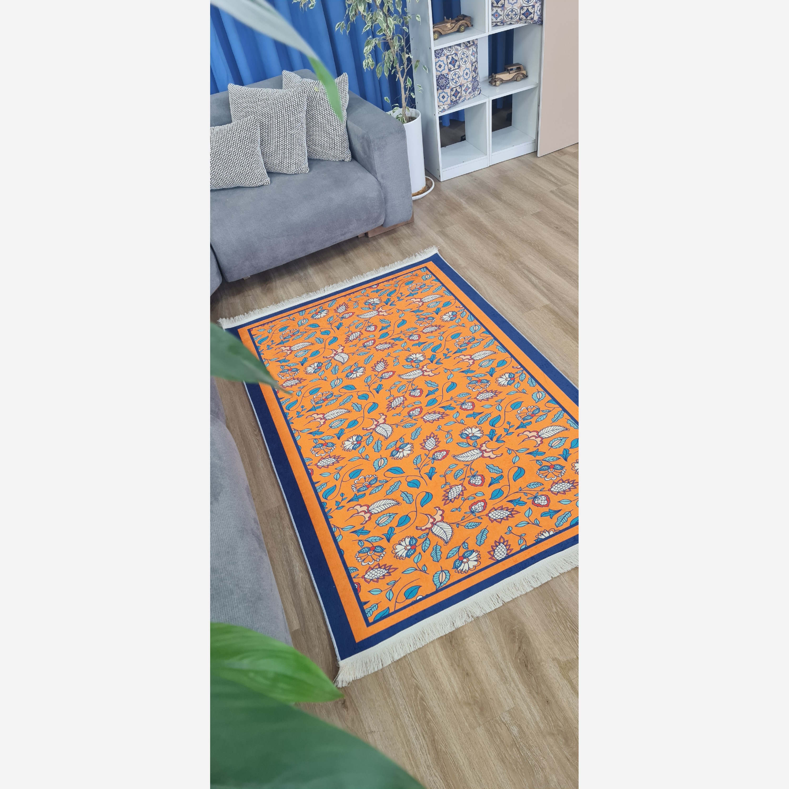 فرشینه نارنجی جنس مخمل تُرک ابعاد دلخواه تولید میشه استُپ دار(پس کرایه)