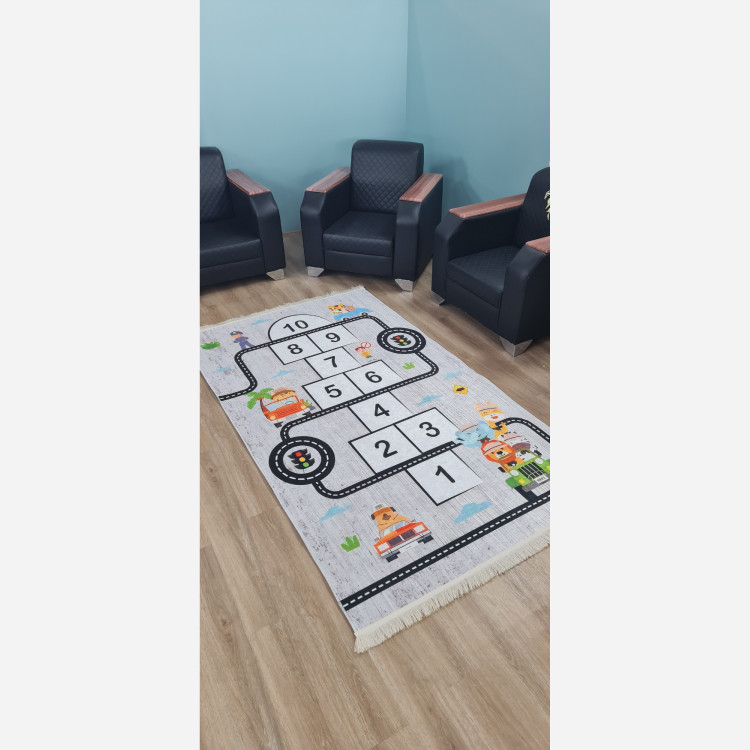 فرشینه کودک جنس مخمل طرح لِی لِی استُپ دار( ابعاد دلخواه) u300 (پس کرایه)