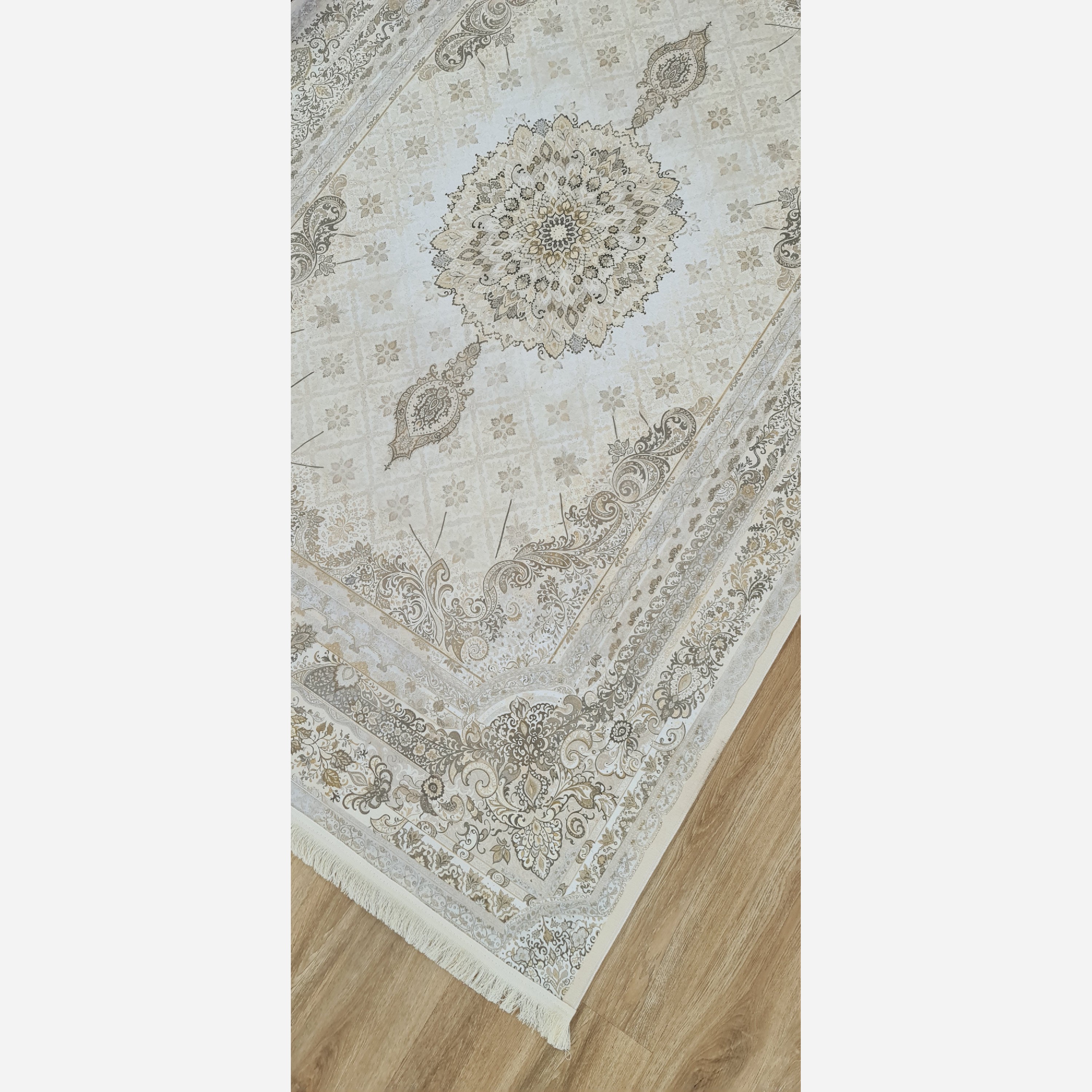 فرشینه نسکافه ای مدرن جنس مخمل تُرک ابعاد دلخواه استُپ دار(پس کرایه)