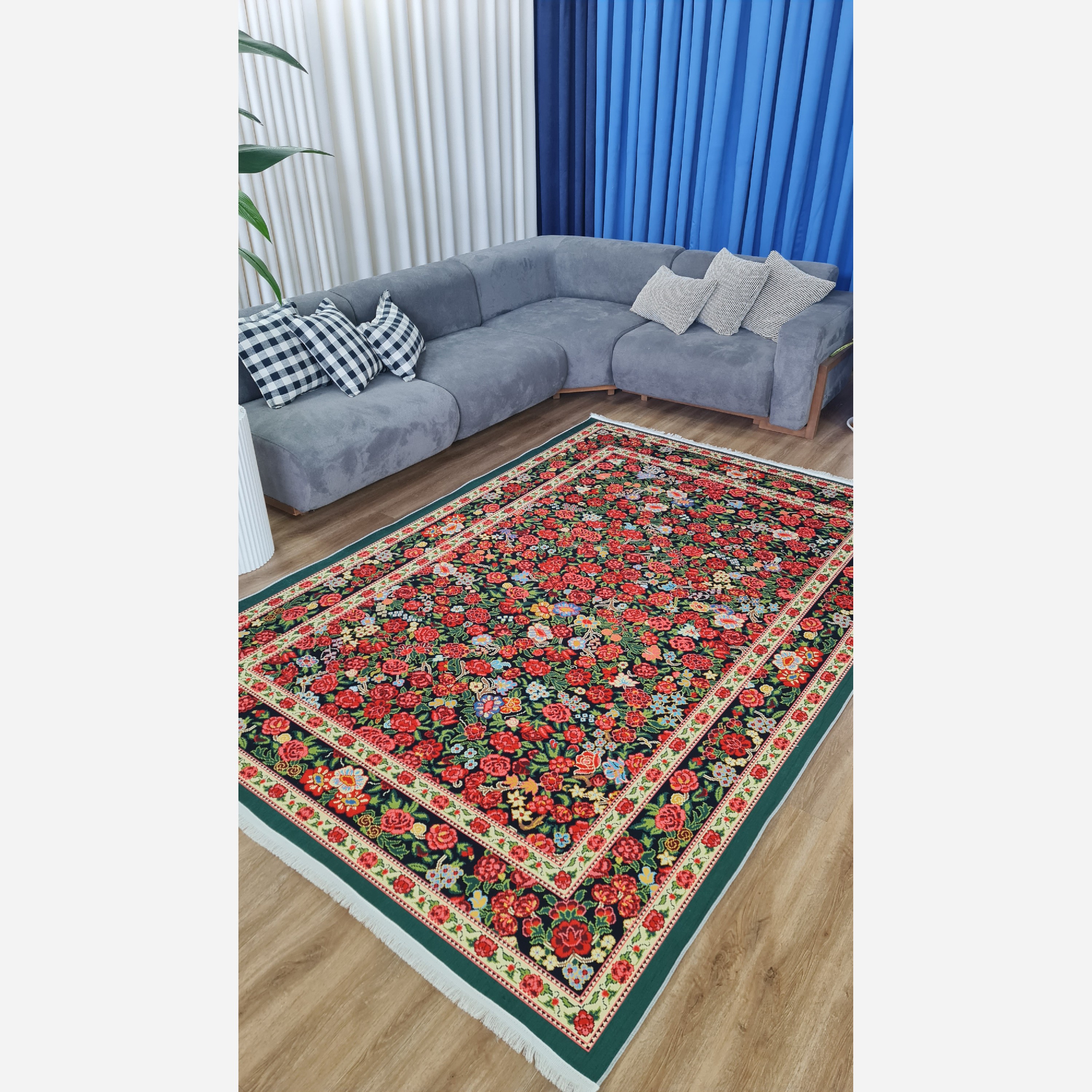 فرش مخمل طرح ابریشمی u120 (ضد سُر) ابعاد دلخواه (پس کرایه)