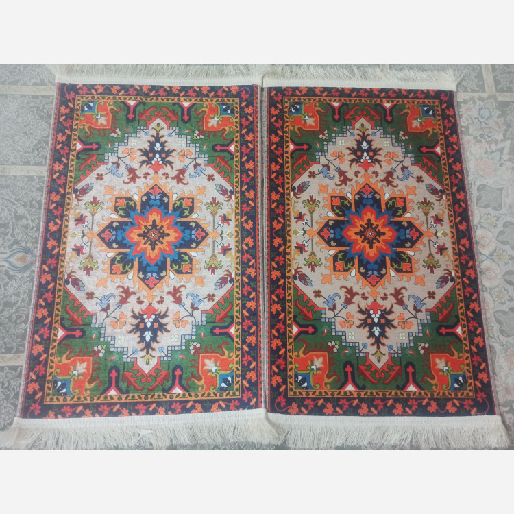 فرشینه مخمل لاکی طرح سنتی استُپ دار (ابعاد دلخواه) O138 (پس کرایه)