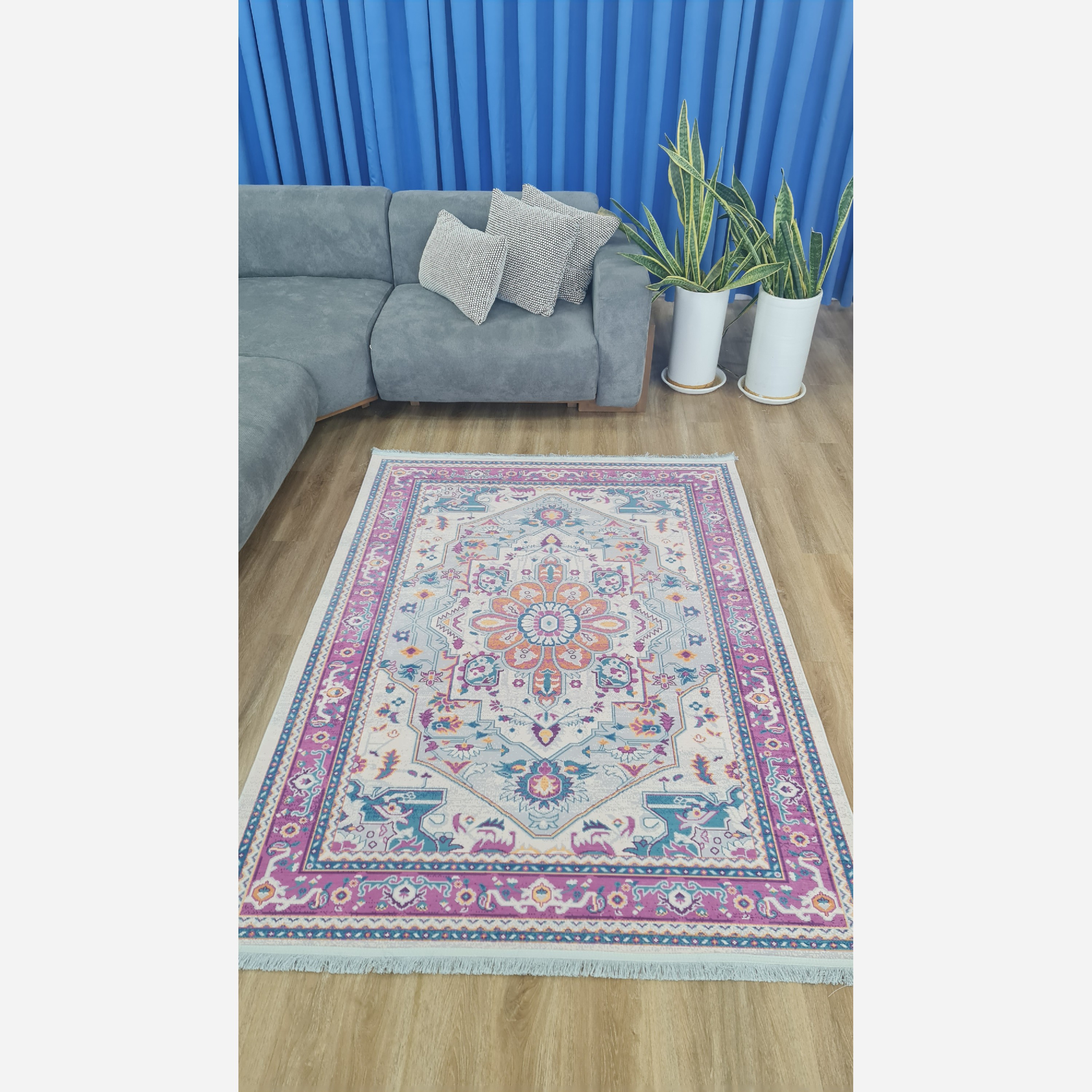 فرش مخمل طرح افشان استُپ دار (اصلا لیز نمیخوره)  (پس کرایه)